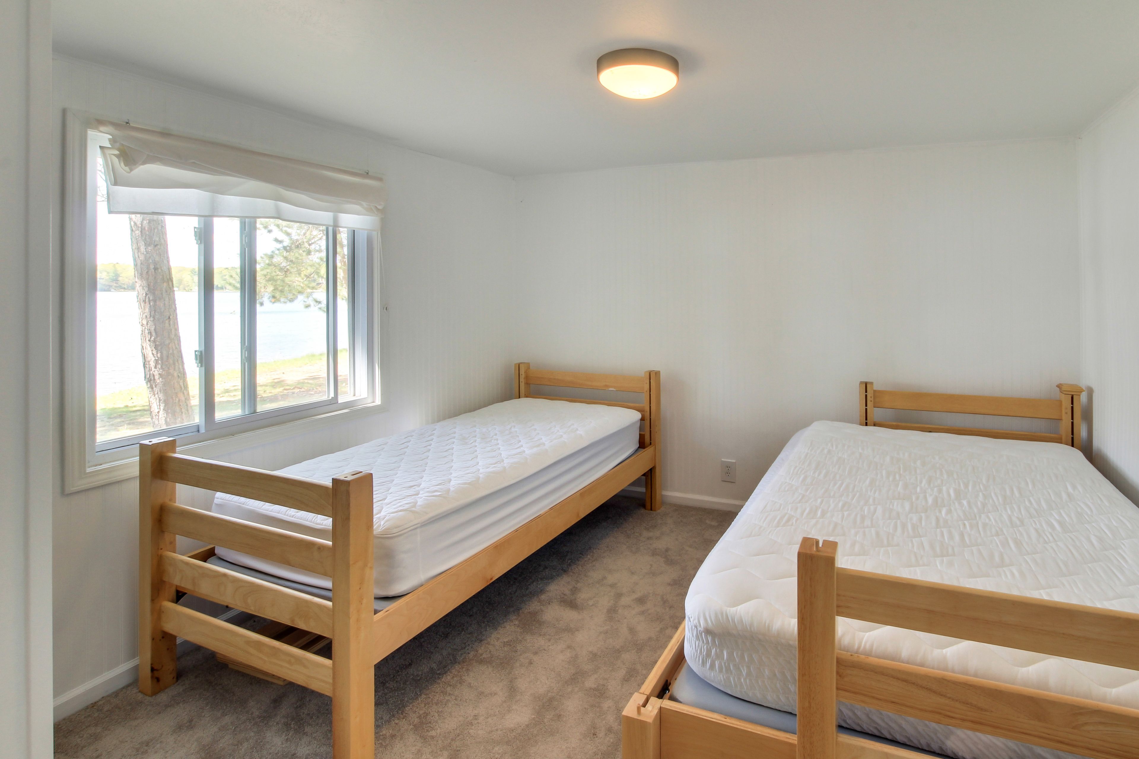 Bedroom 4 (Beach House) | 2 Twin Beds