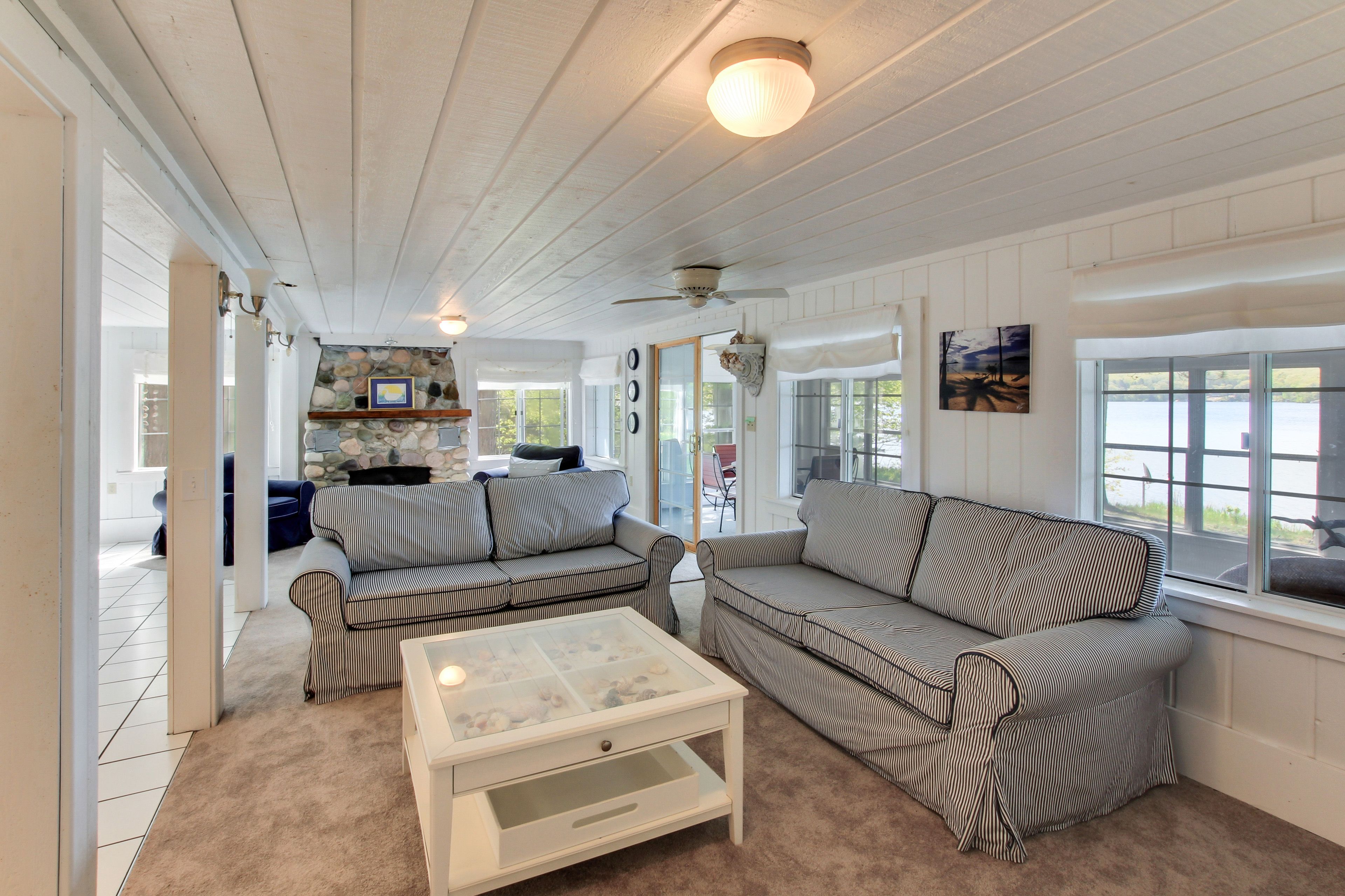 Beach House | Living Room