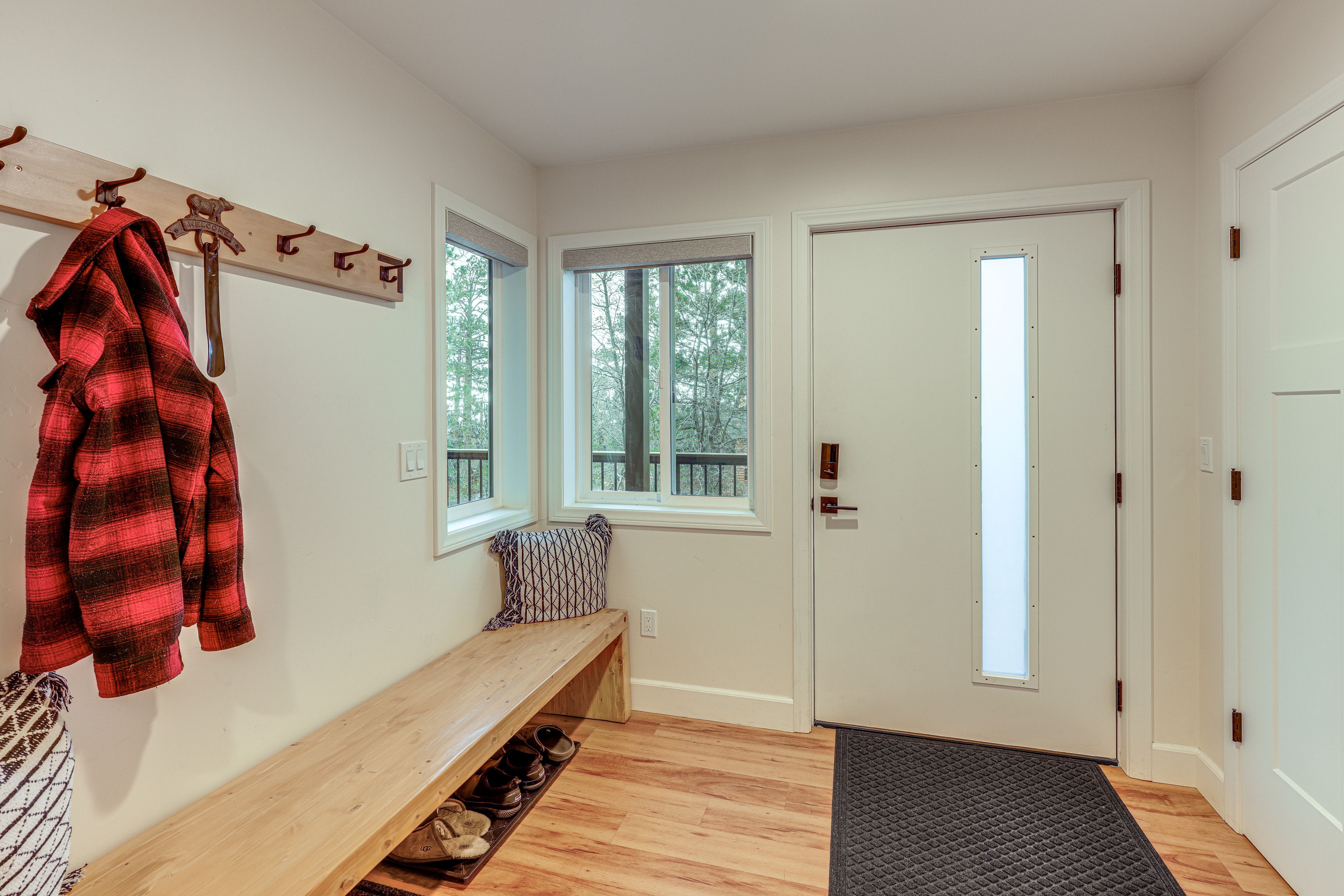 Entry 2 | Main Level