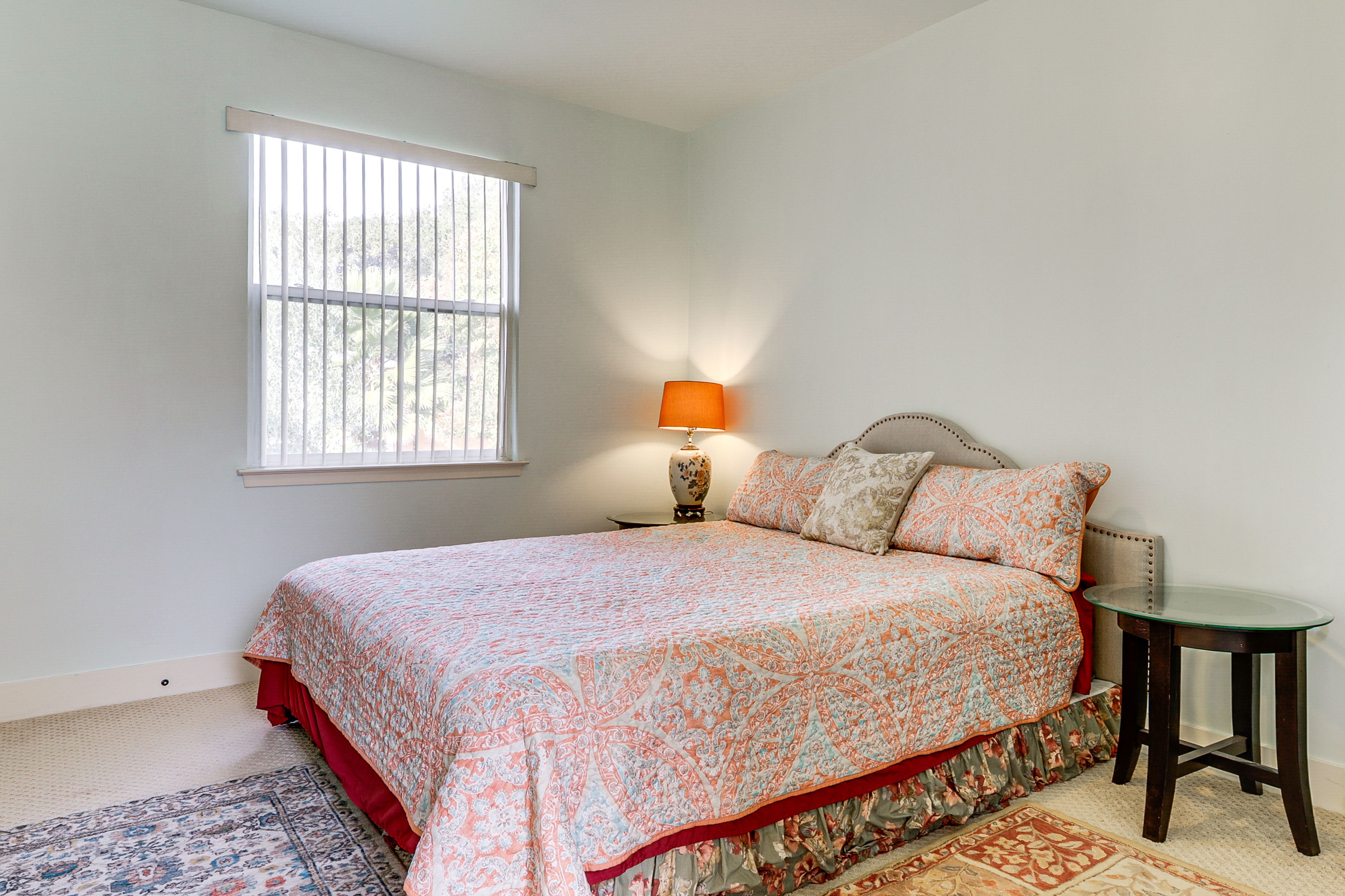 Bedroom 2 | Queen Bed