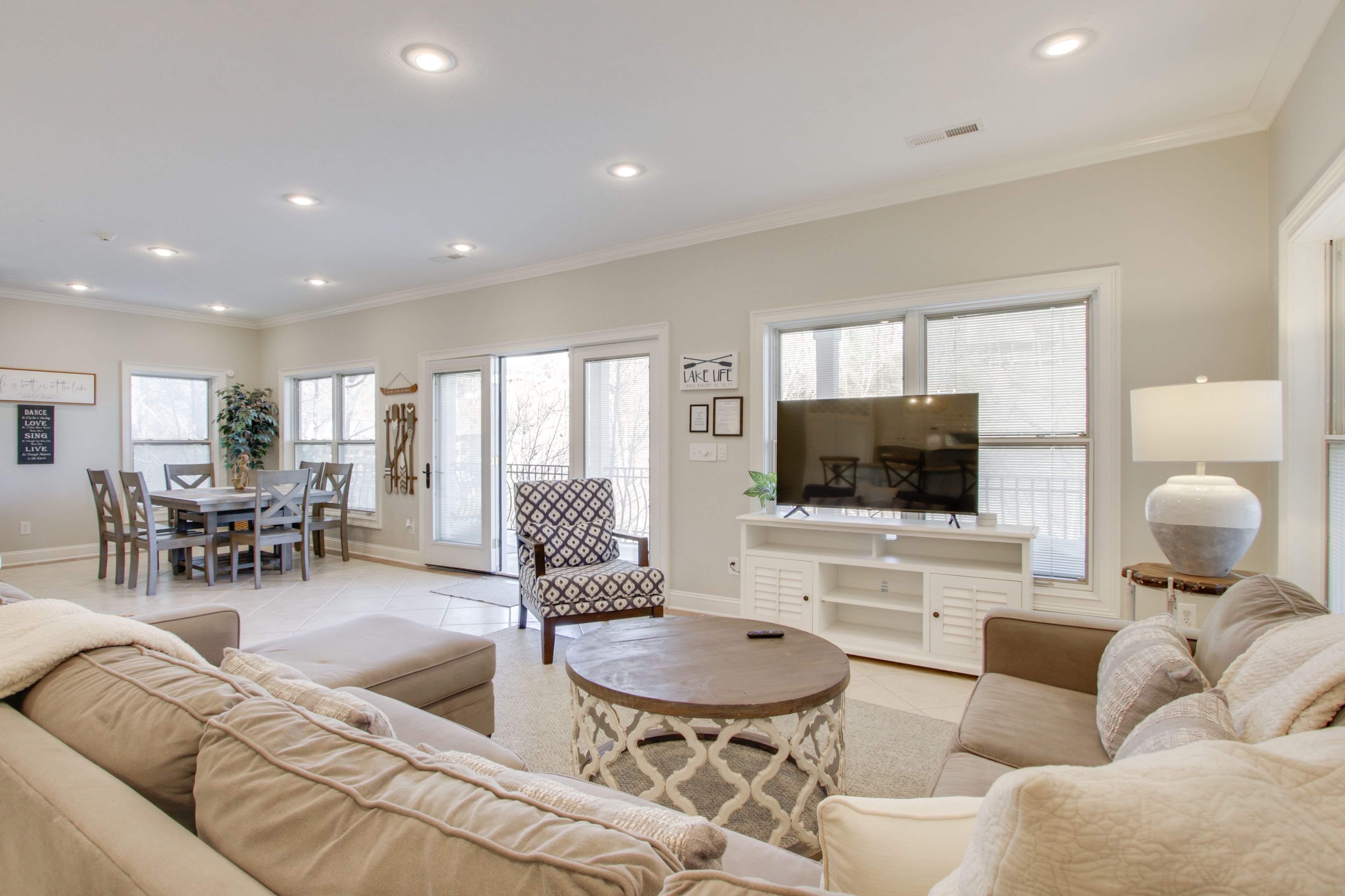 Living Room 2 | Board Games | Books | 1st Floor