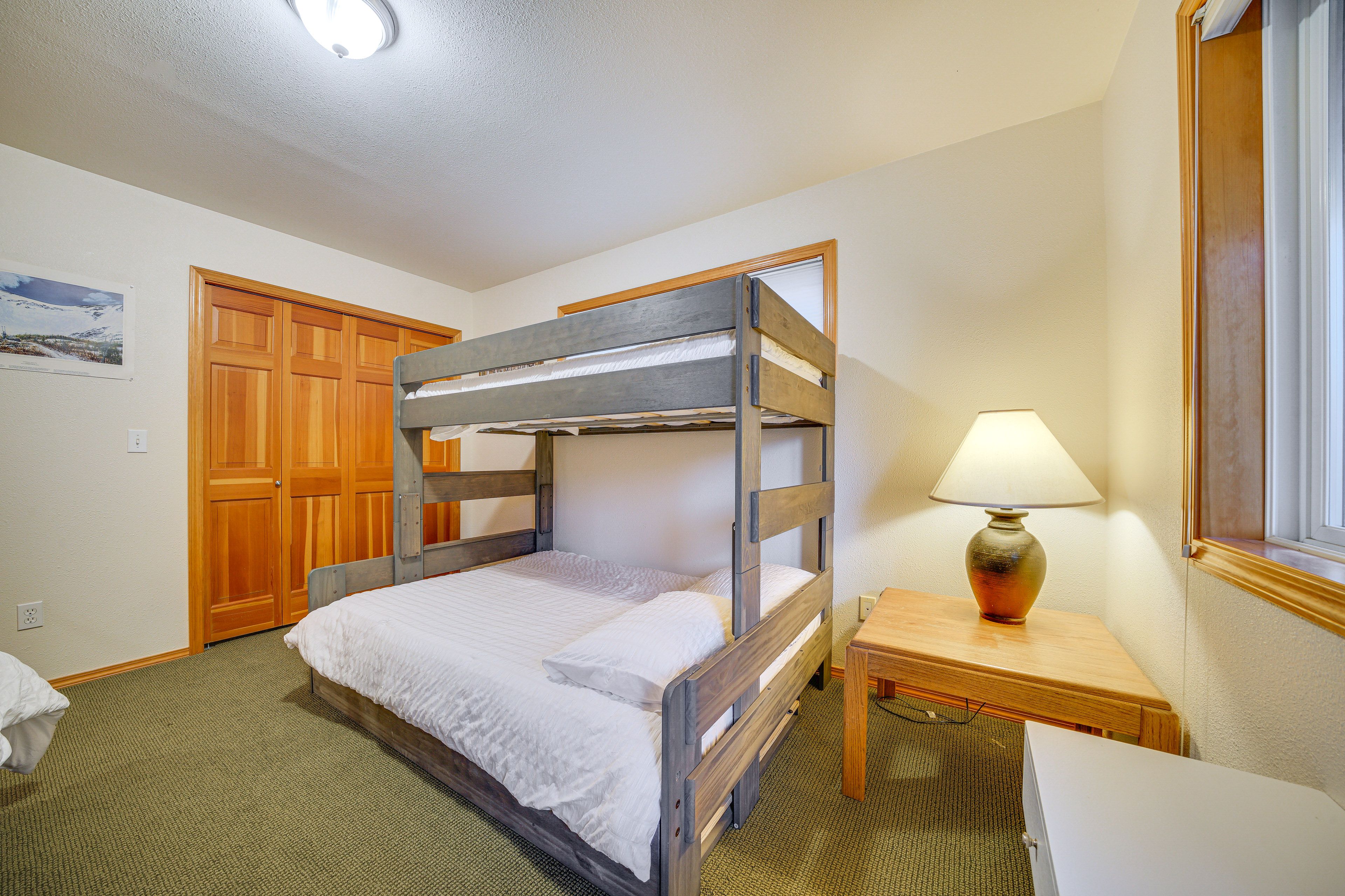 Bedroom 1 | 1st Floor | Twin/Full Bunk Bed | Twin Bunk Bed