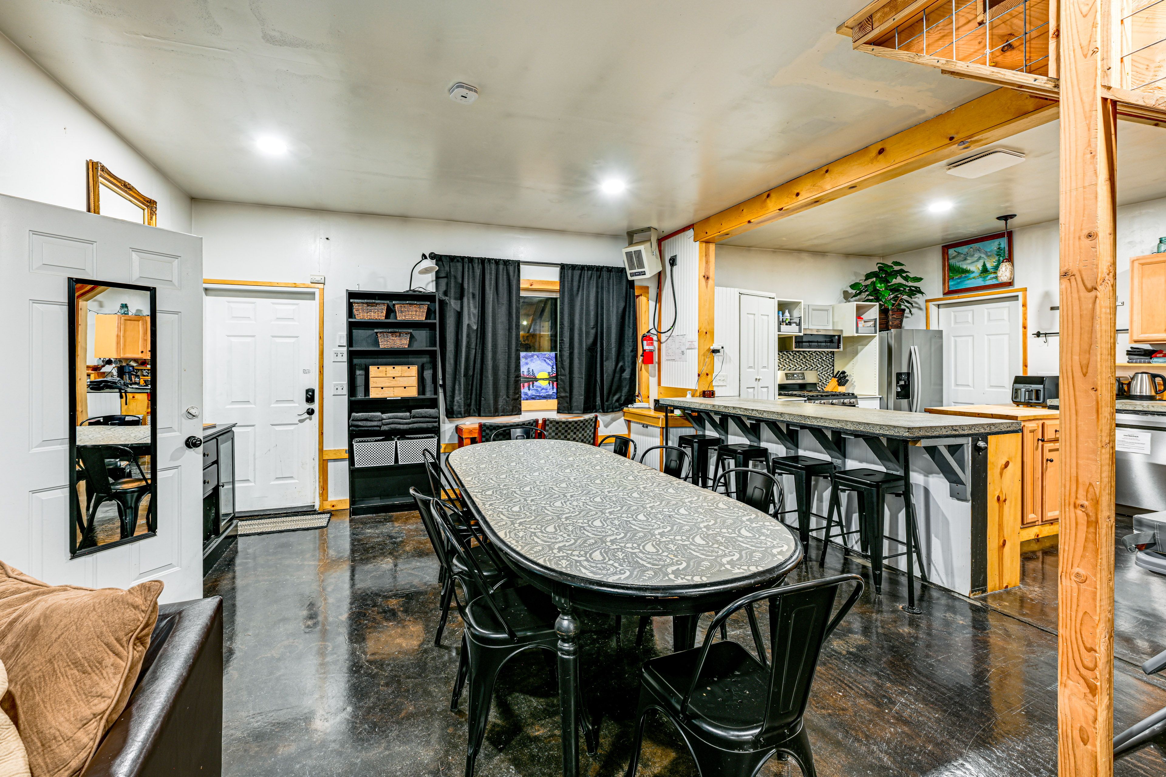 Dining Space | Dishware/Flatware | 1st Floor
