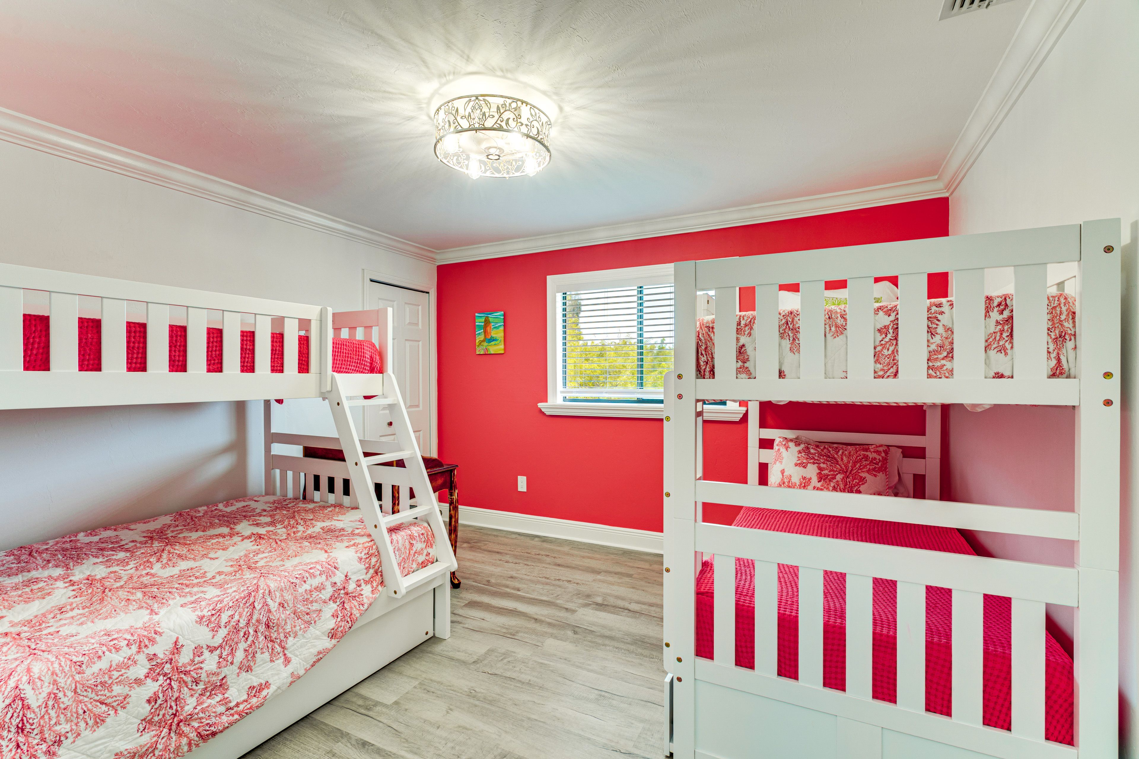 Bedroom 2 | Twin/Full Bunk Bed | Twin Bunk Bed