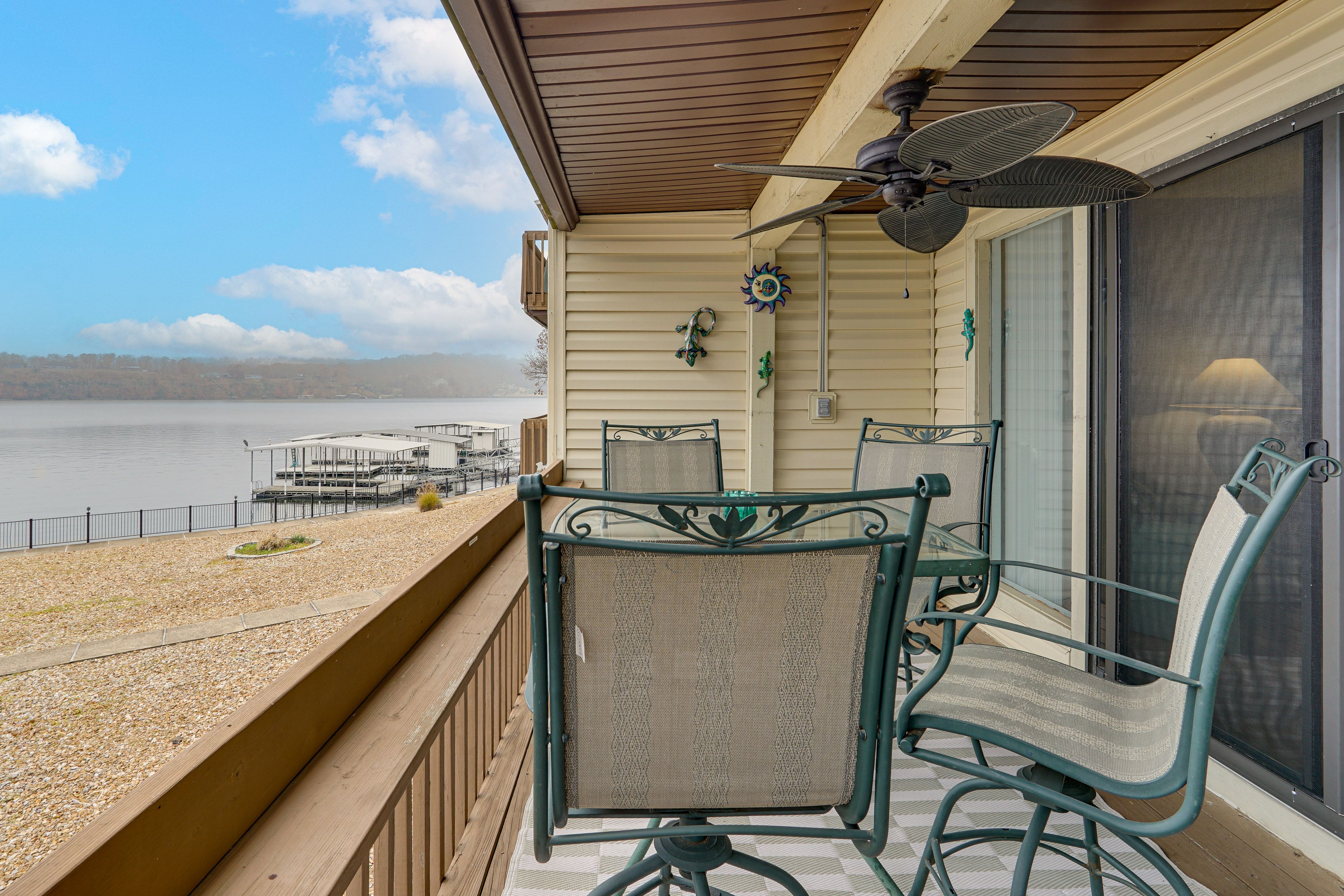 Lake Ozark Vacation Rental | 2BR | 2BA | 1,400 Sq Ft | Steps to Enter