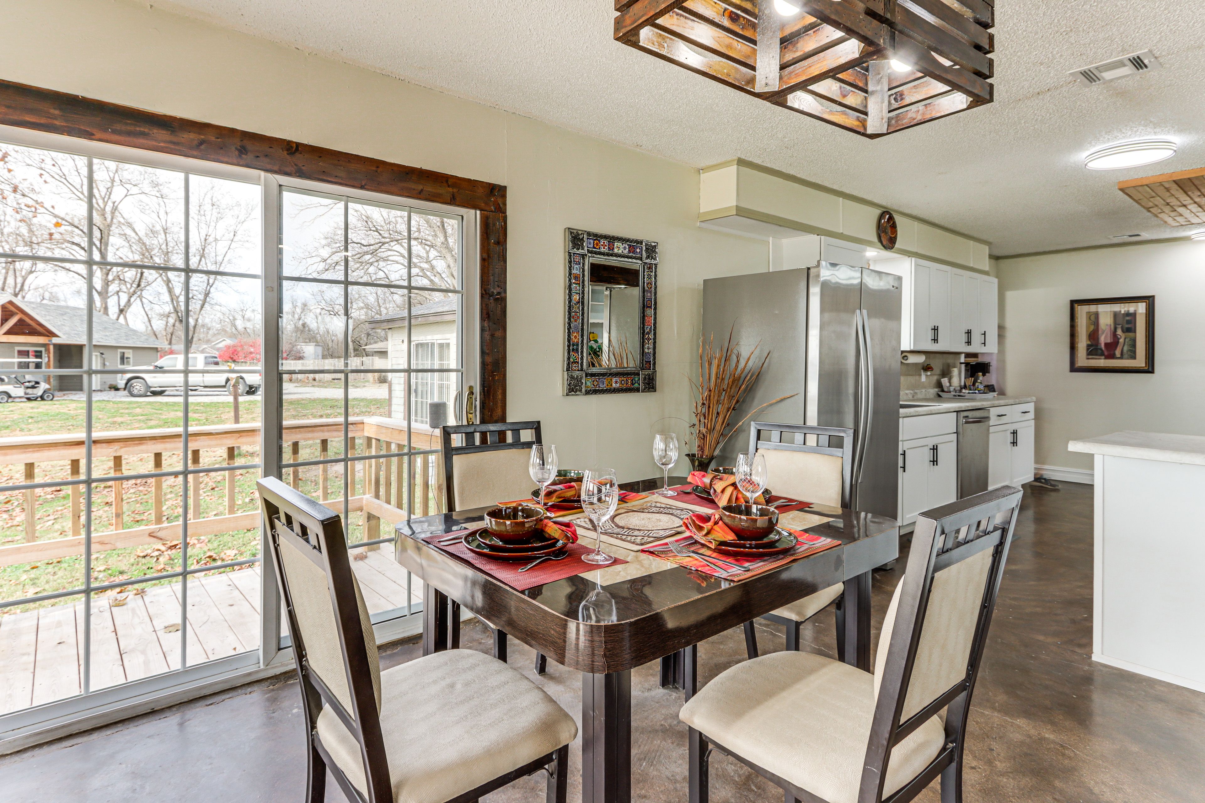 Dining Table | Kitchen
