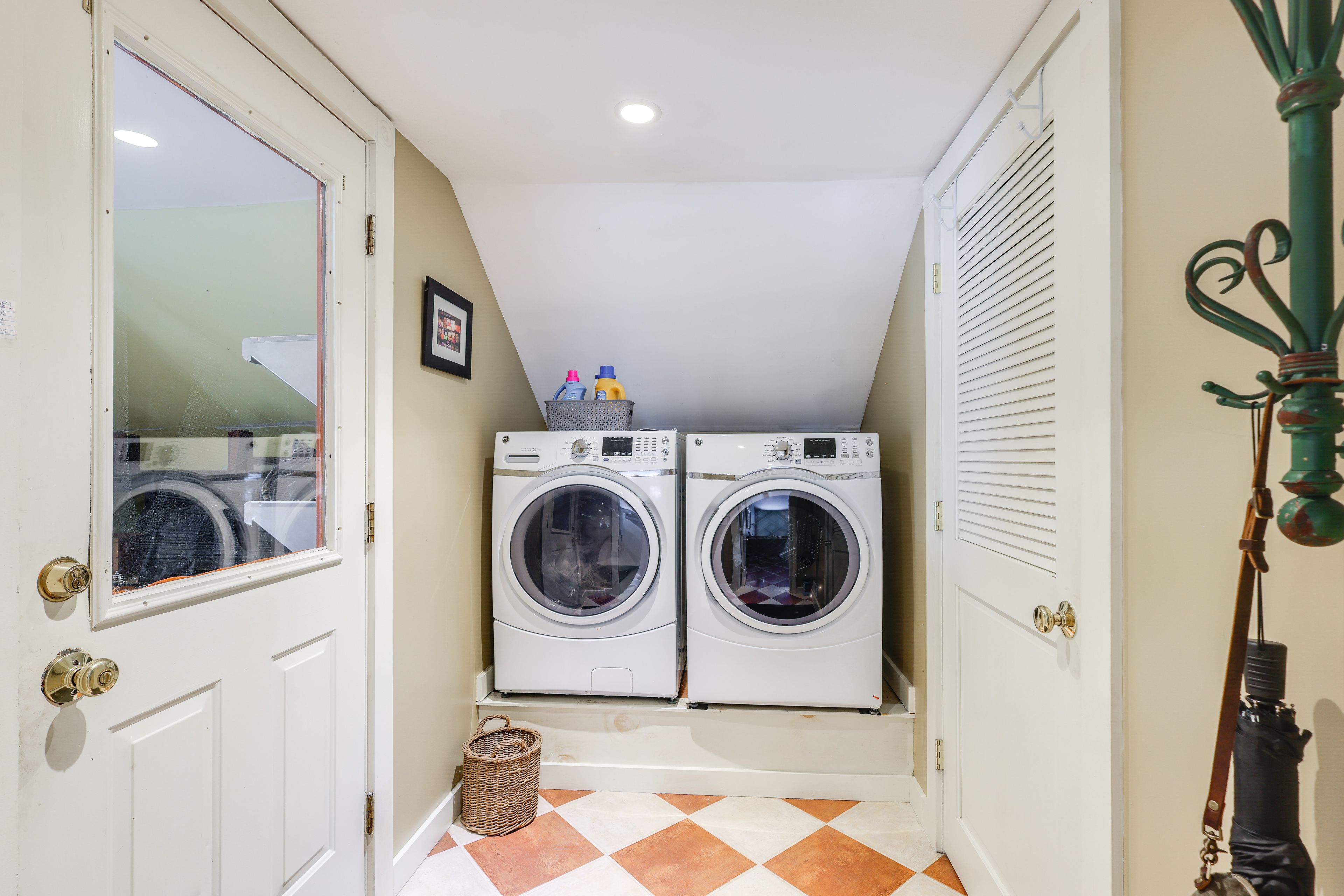 Laundry Room | 1st Floor