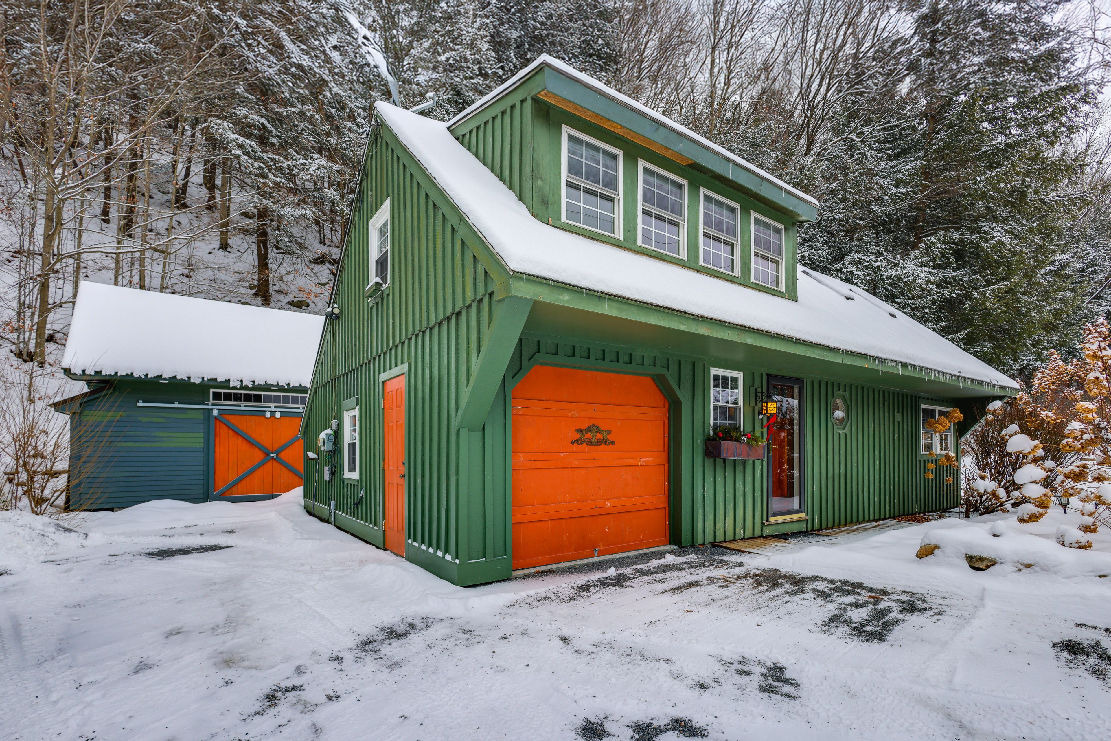 Front Exterior | Driveway (3 Vehicles)