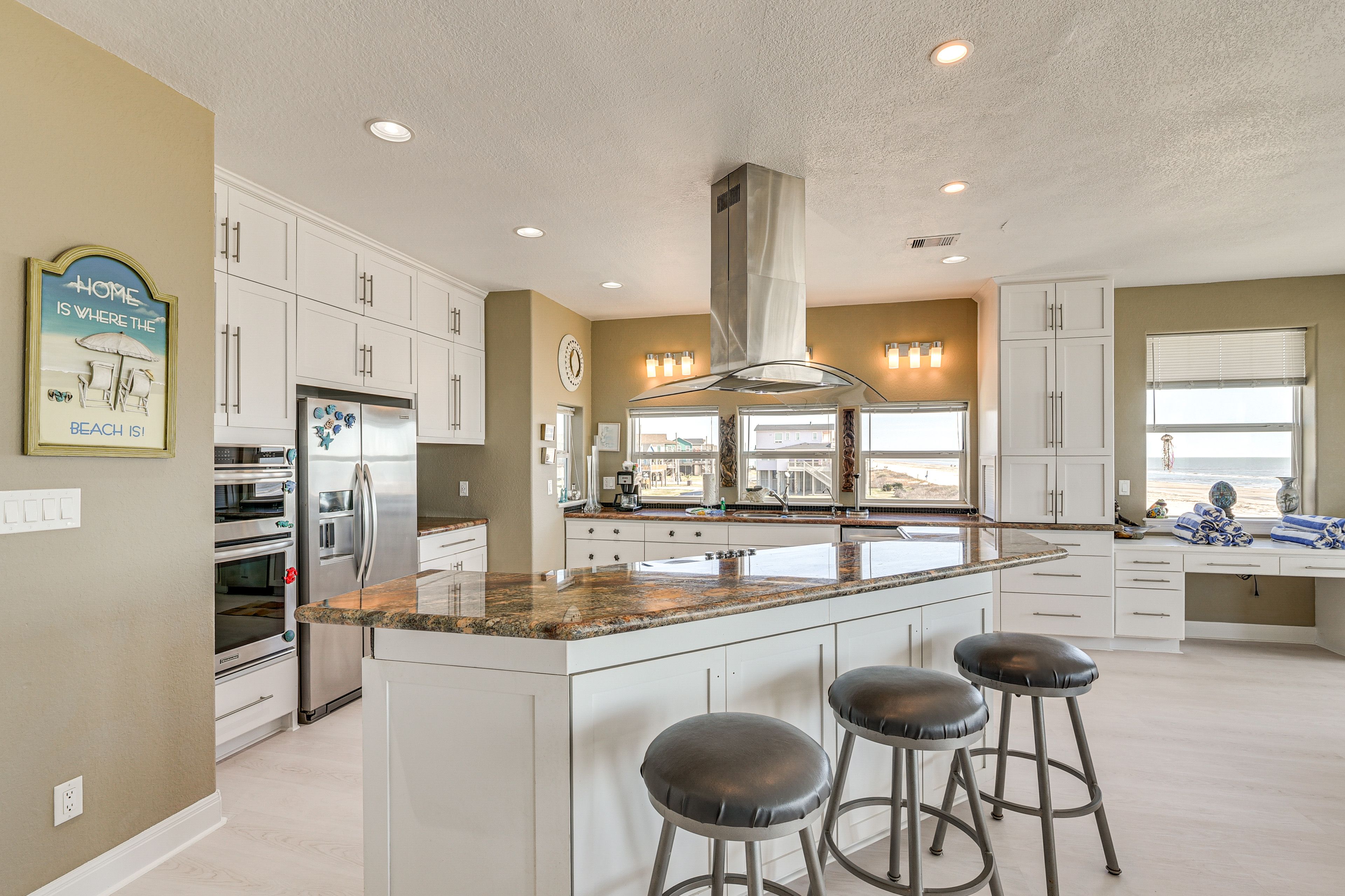 Kitchen | Cooking Basics | Coffee Maker | Main Level