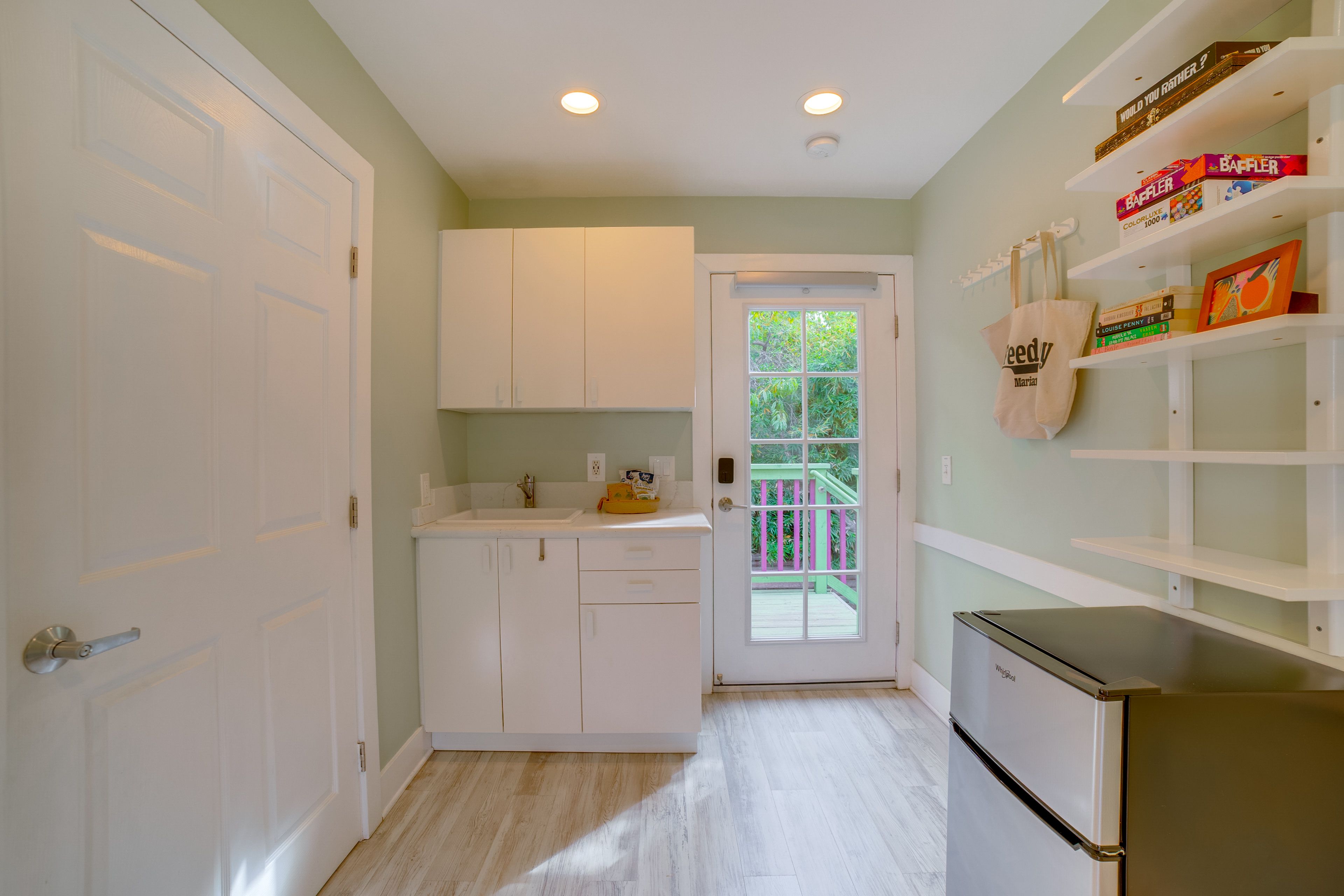 Kitchenette | Mini Refrigerator | Microwave | Toaster