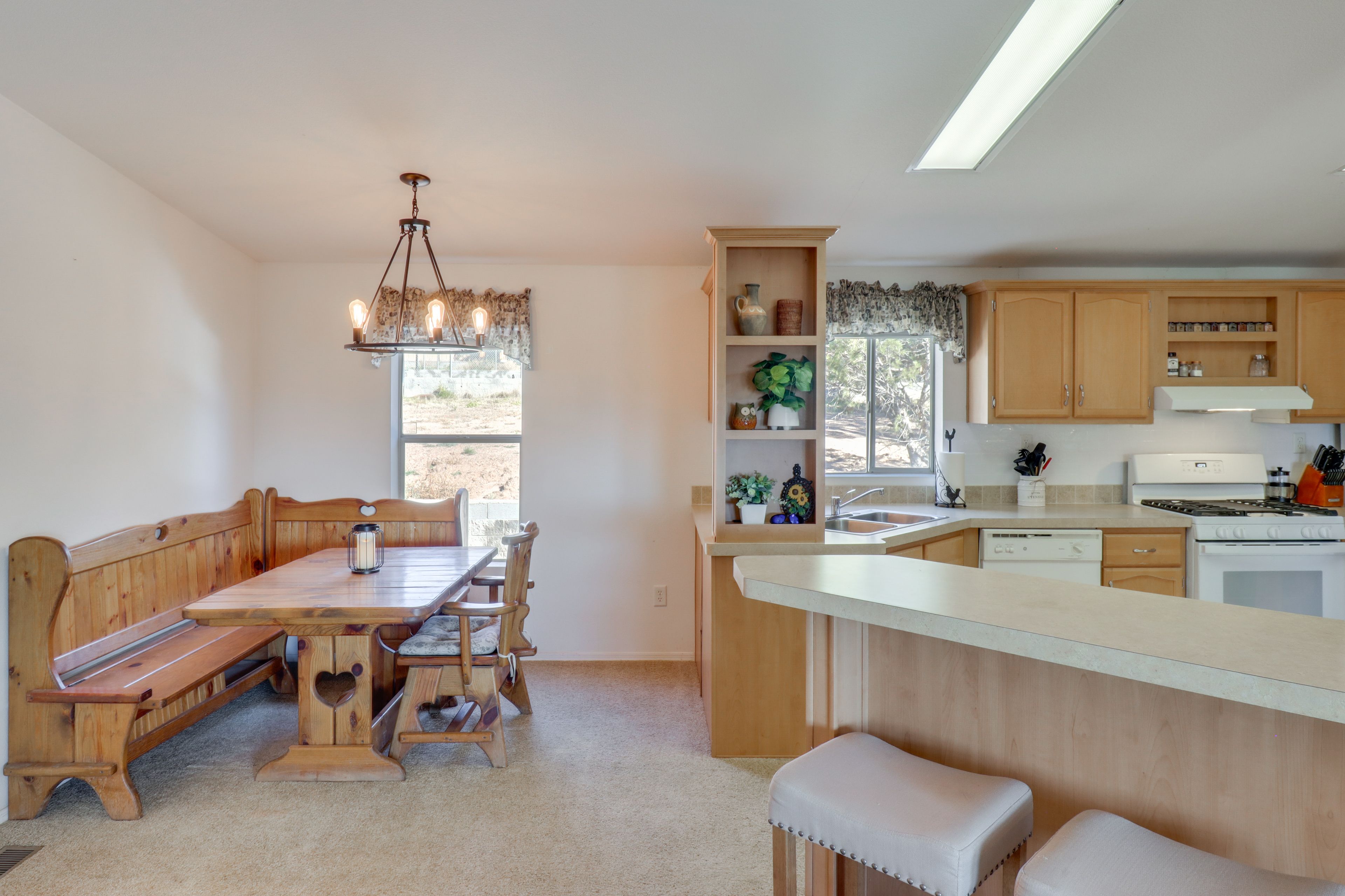 Kitchen | Dining Area