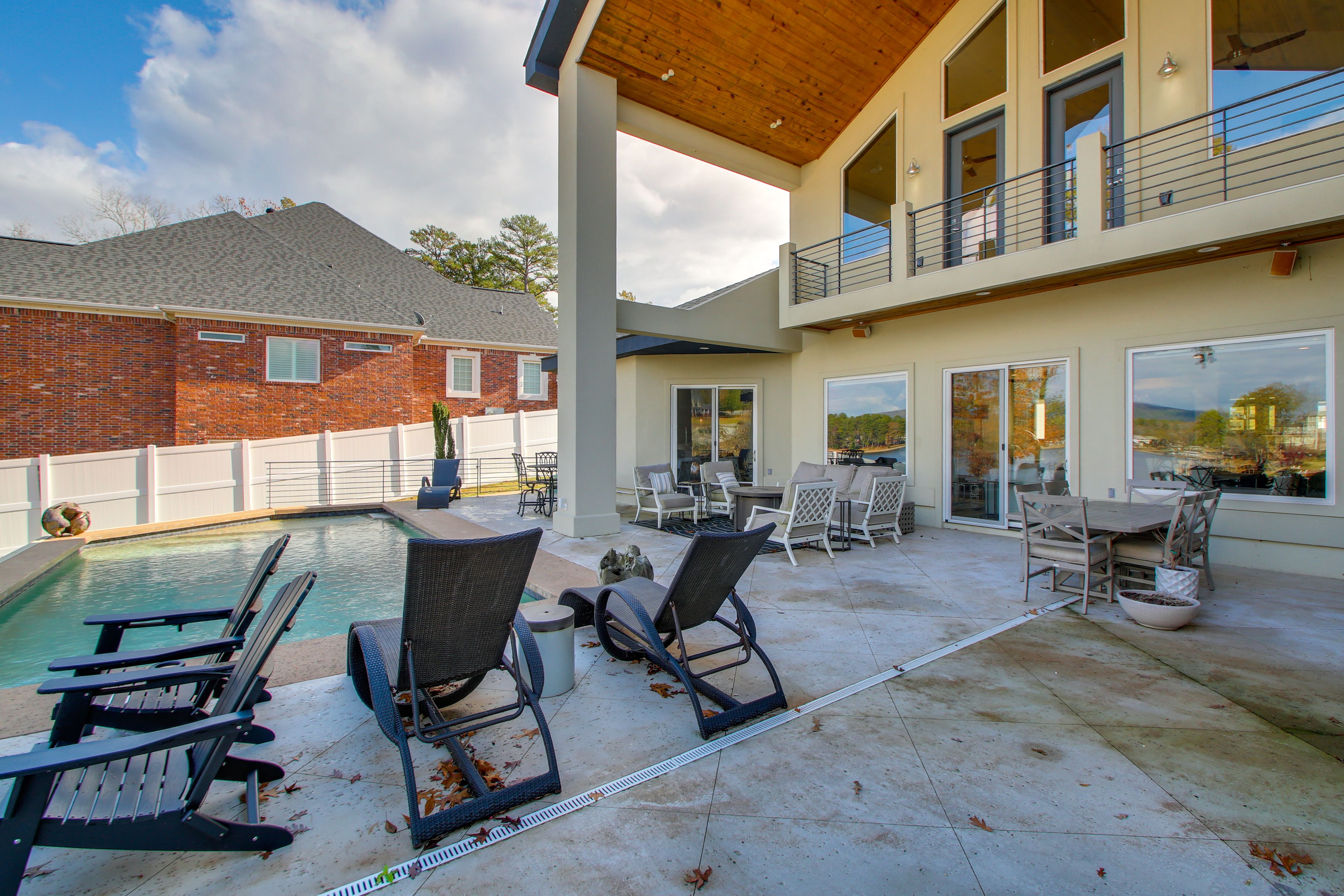 Private Pool (Not Heated)