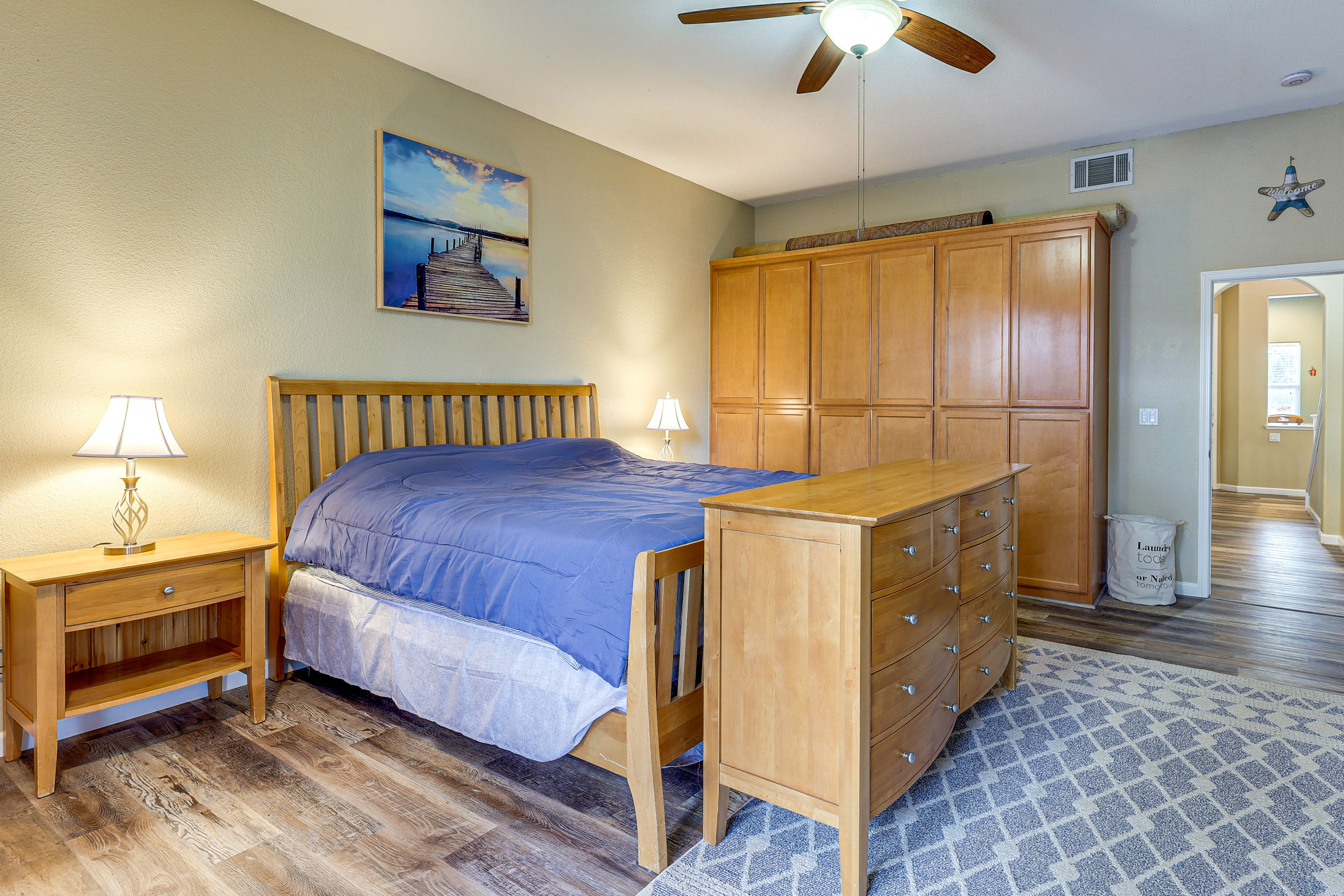 Bedroom 1 | King Bed | Linens Provided | 1st Floor