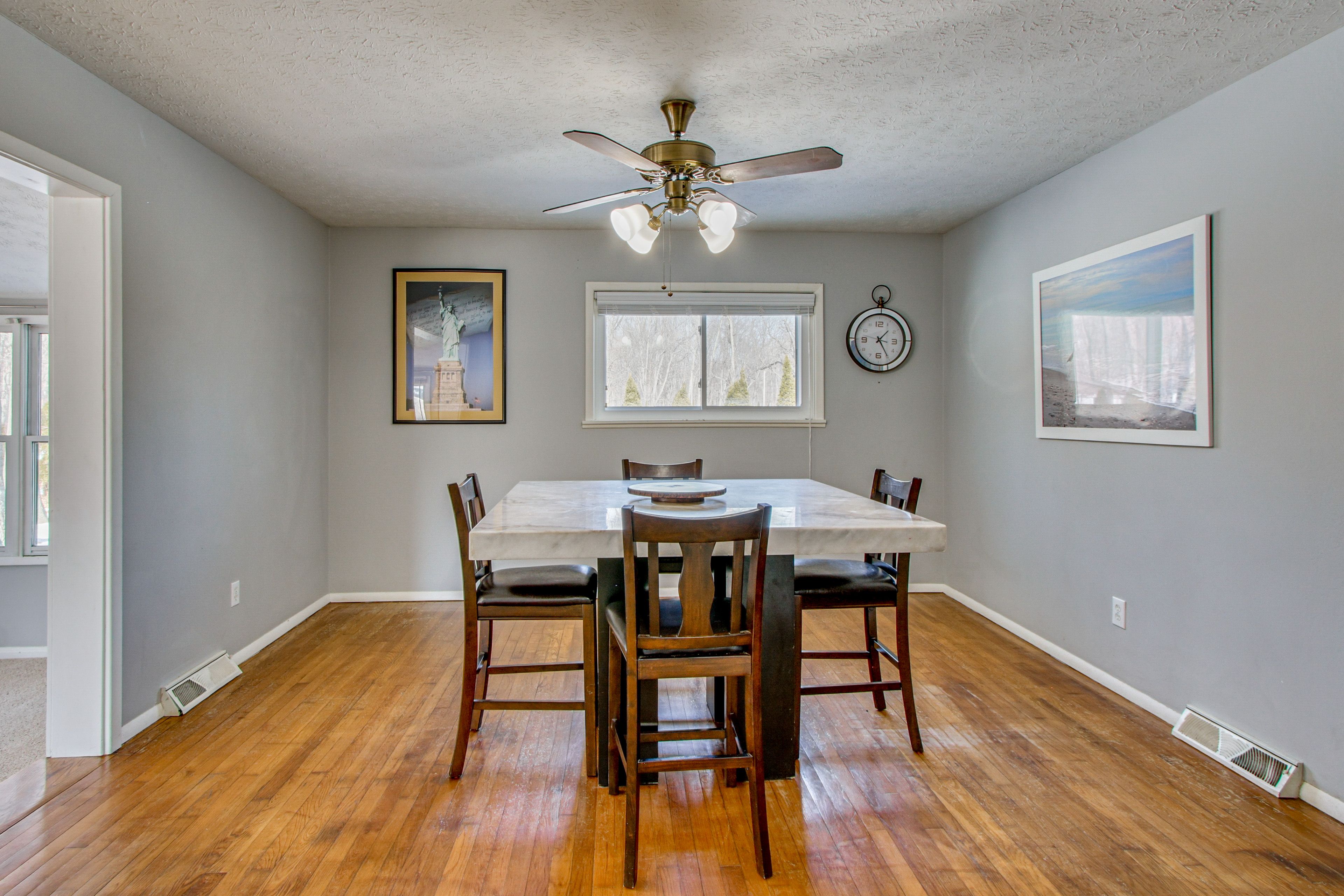 Dining Area | 1st Floor