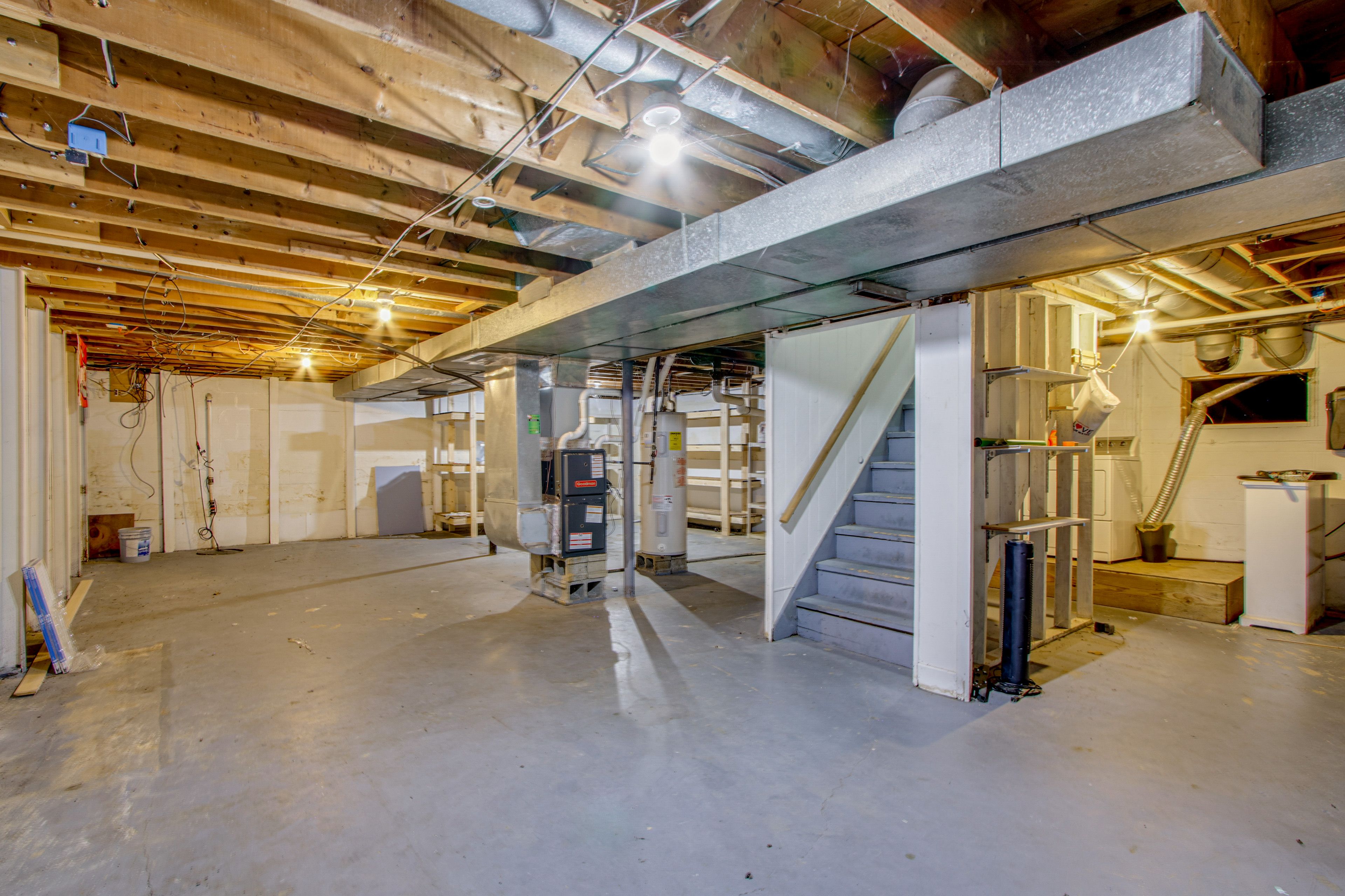 Laundry Room | Basement