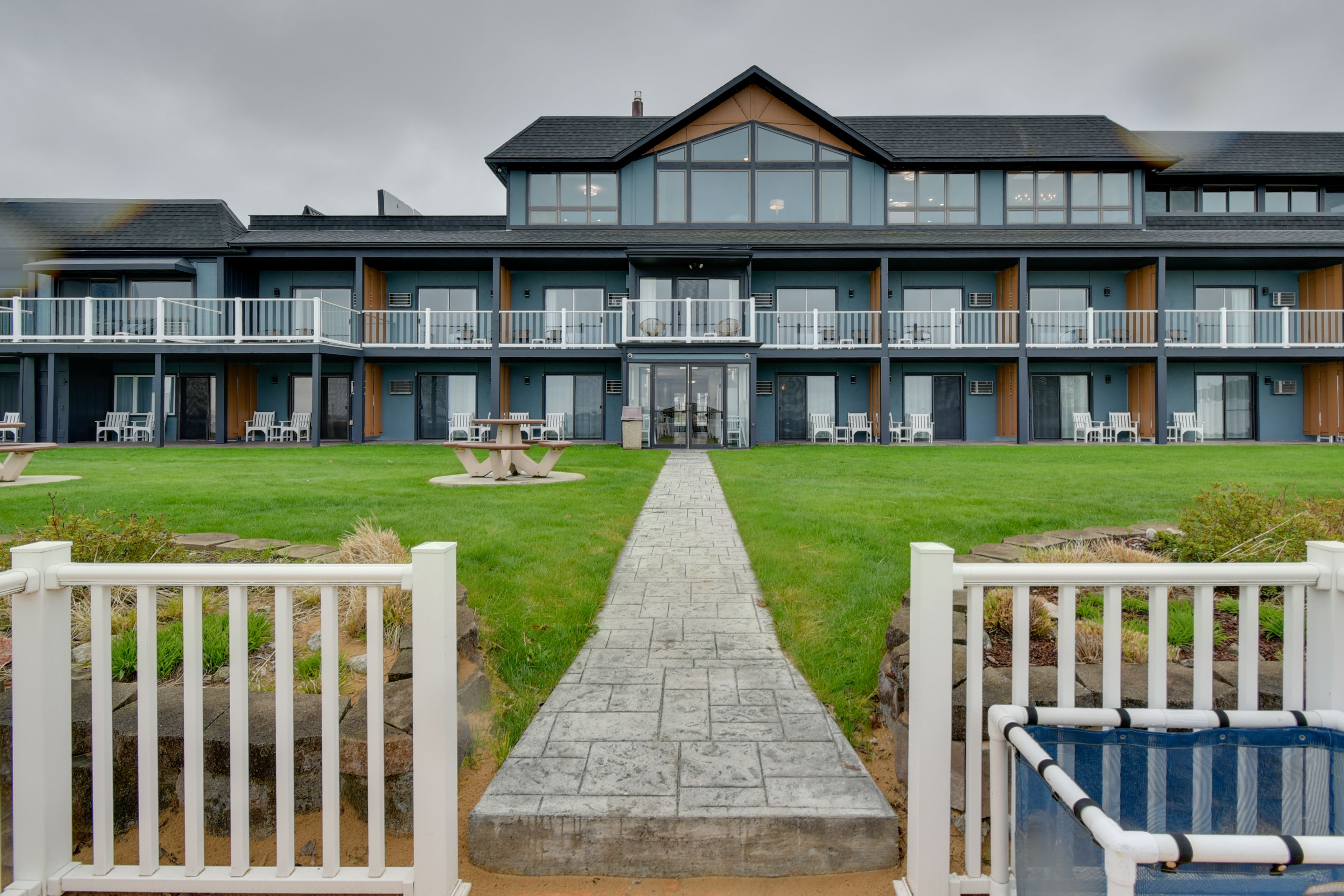 The Beach Haus | Open Community Parking Lot (First-Come, First-Served)