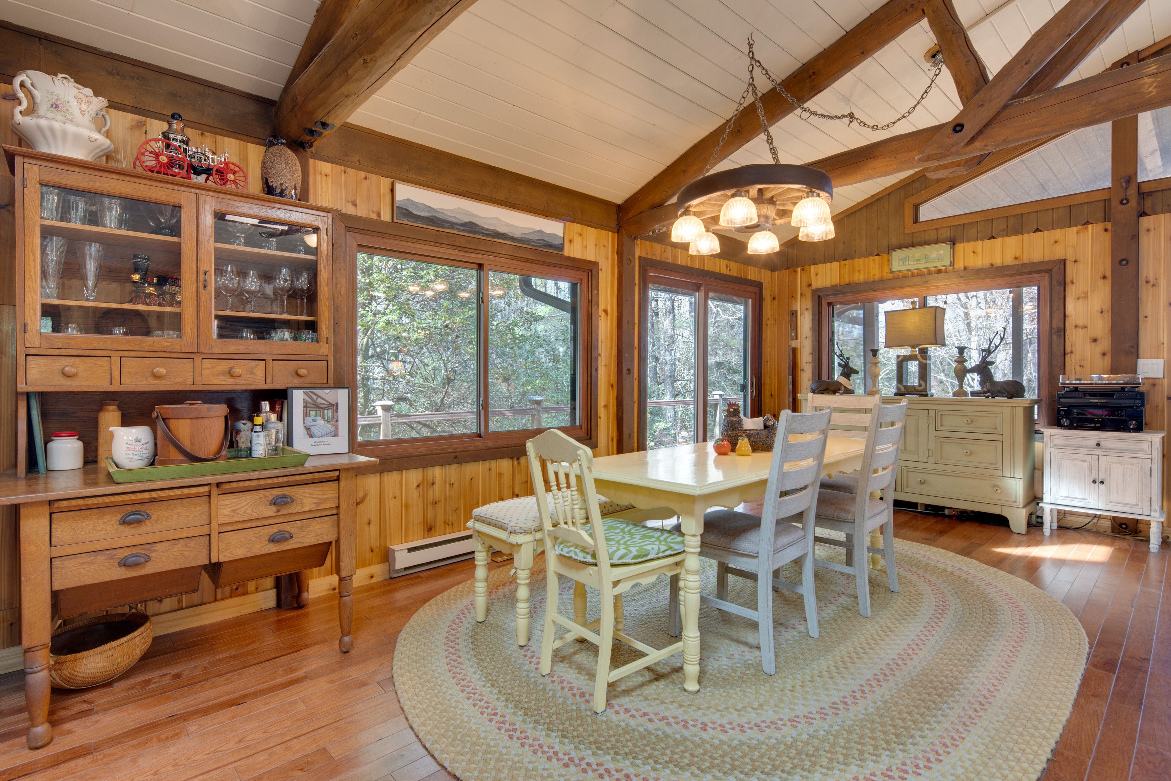 Dining Table | Dishware & Flatware | Main Floor