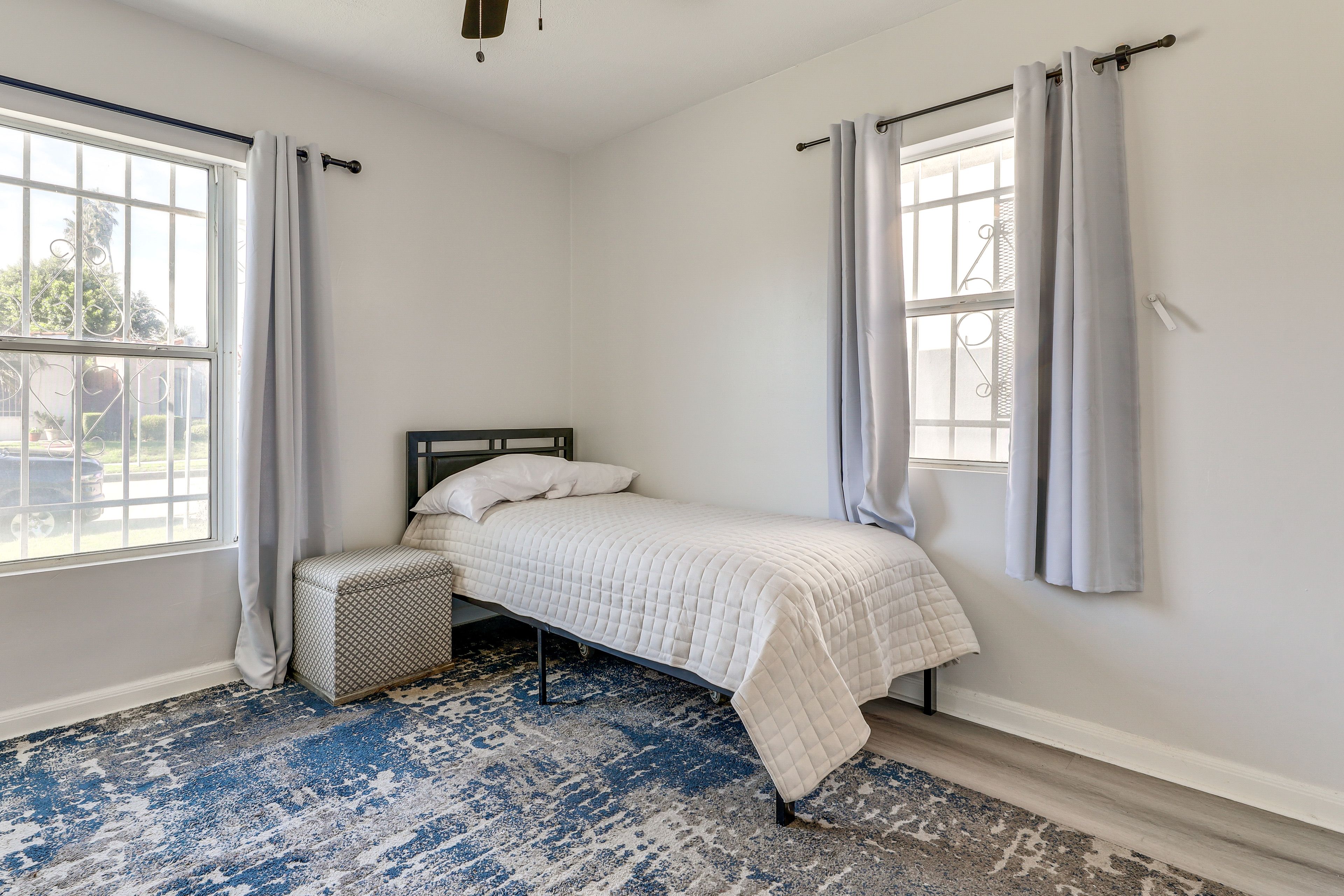 Bedroom 2 | Twin Bed