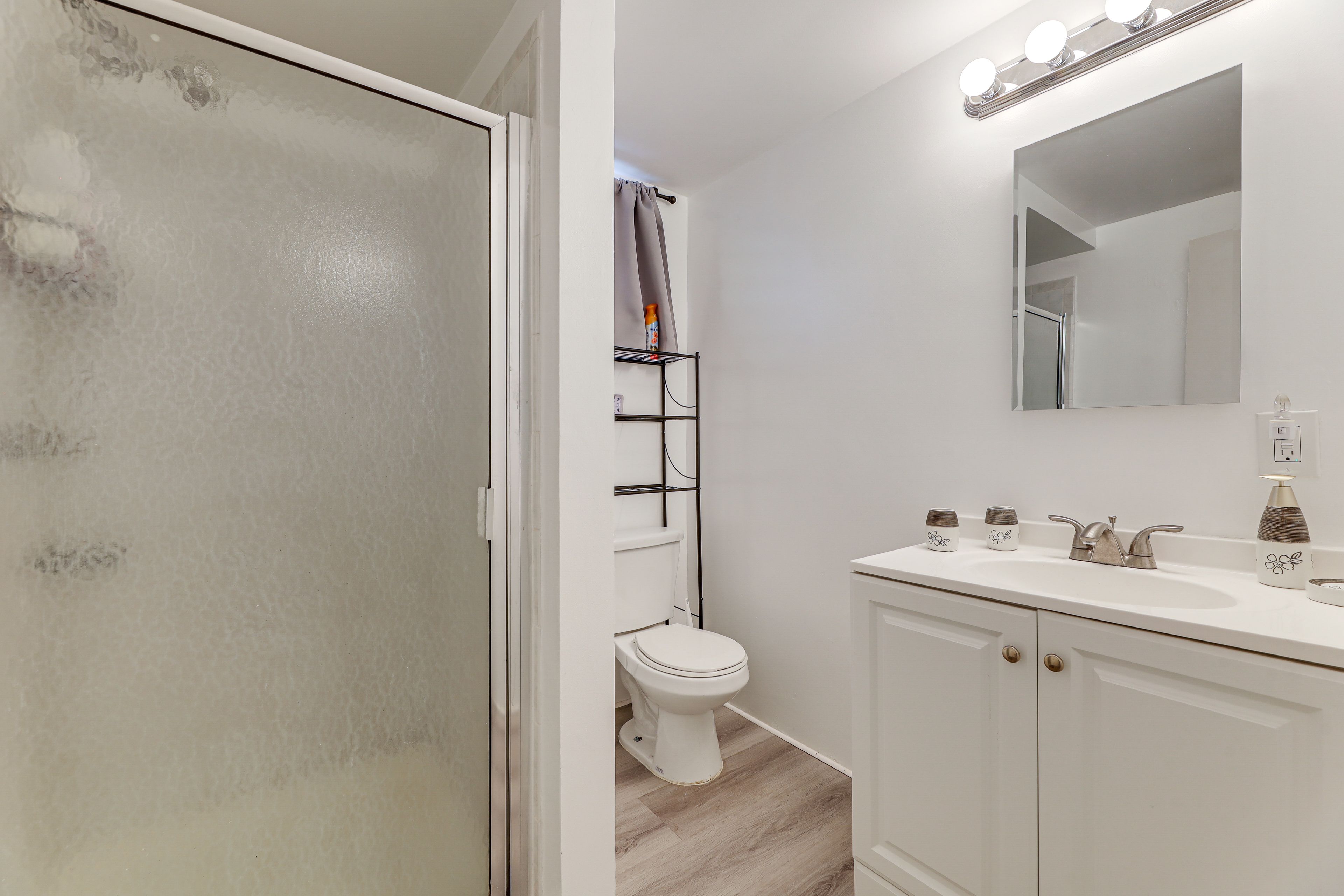 Bathroom | Towels Provided