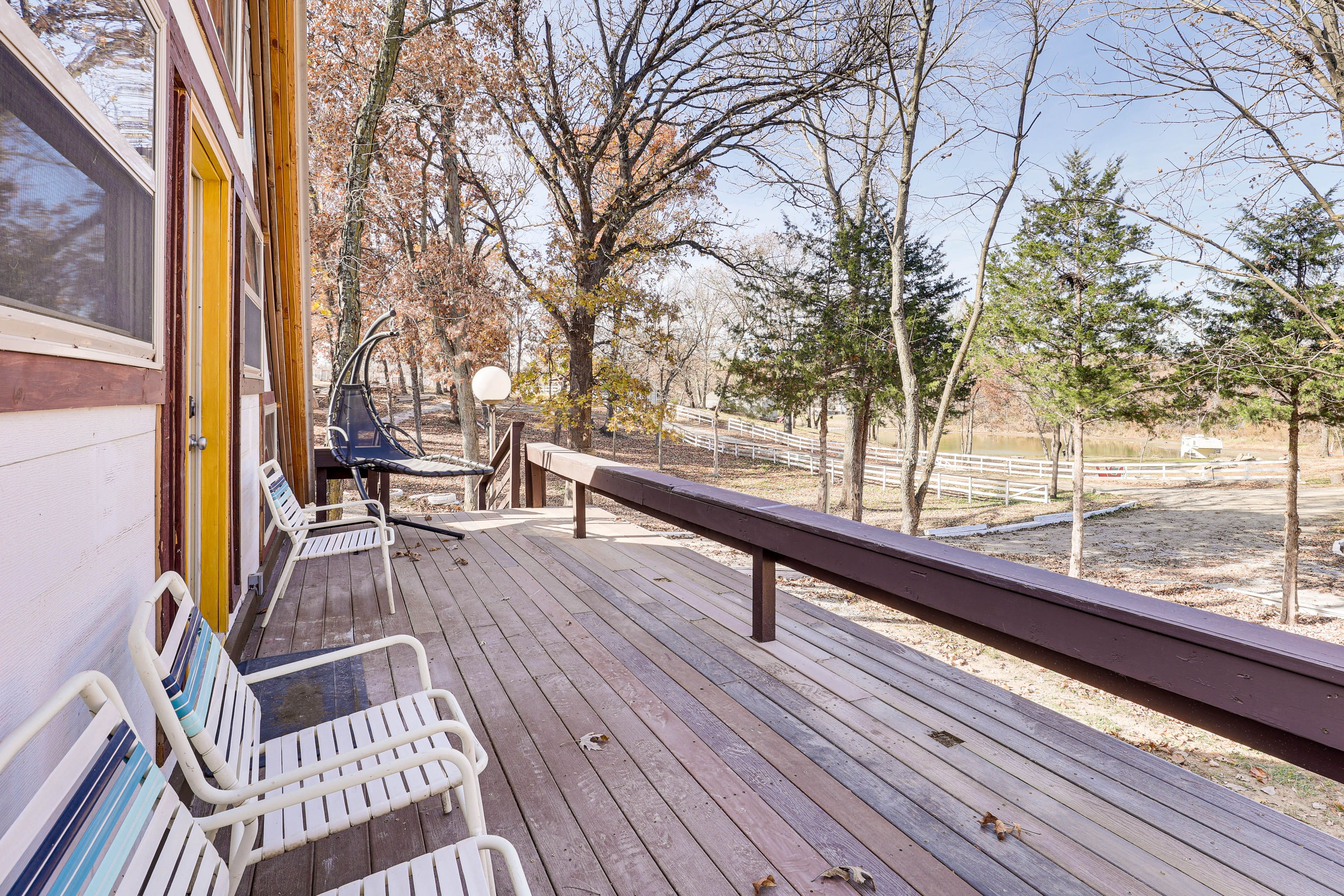 Private Deck | Outdoor Seating