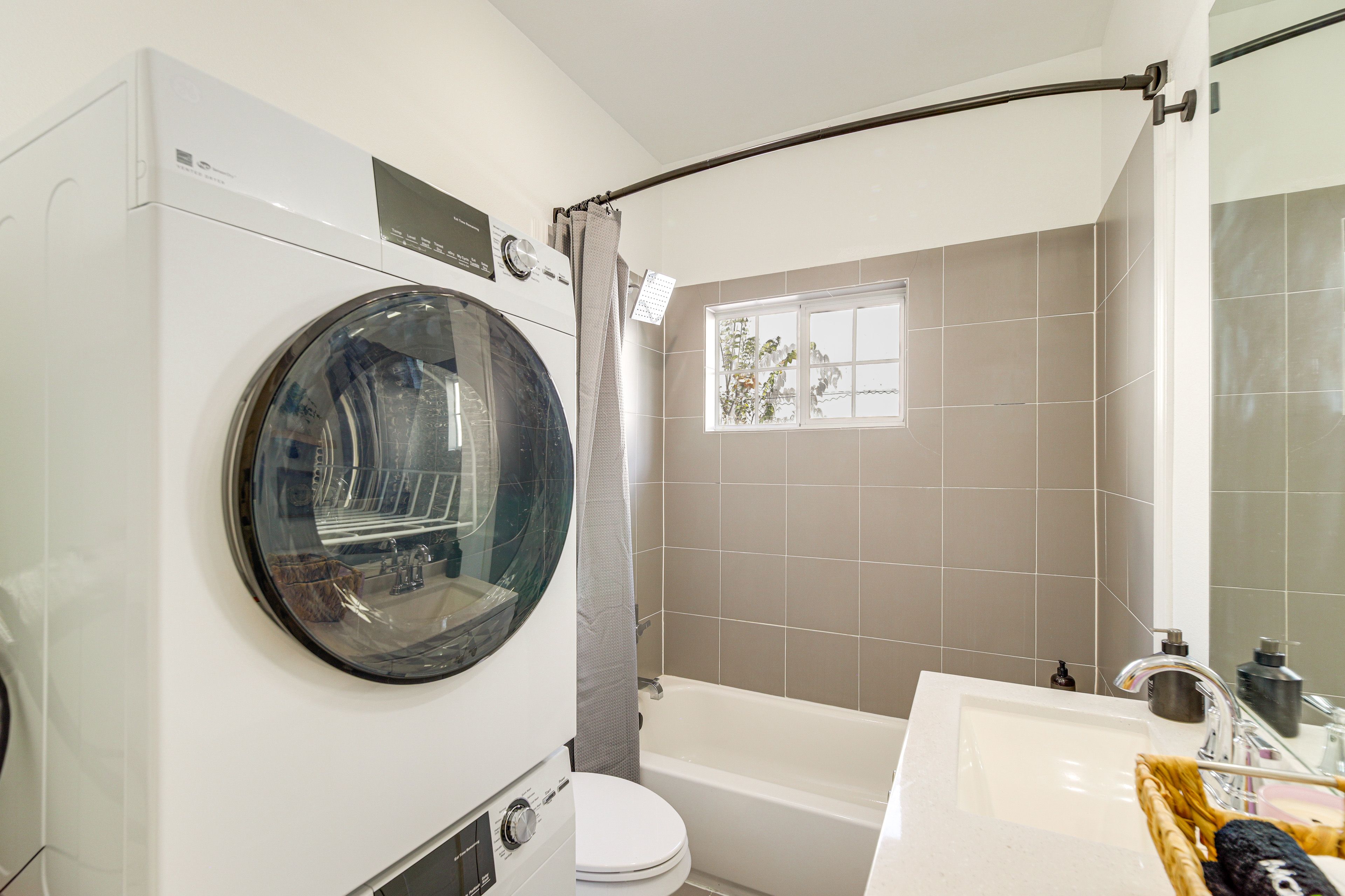 Bathroom | Towels Provided