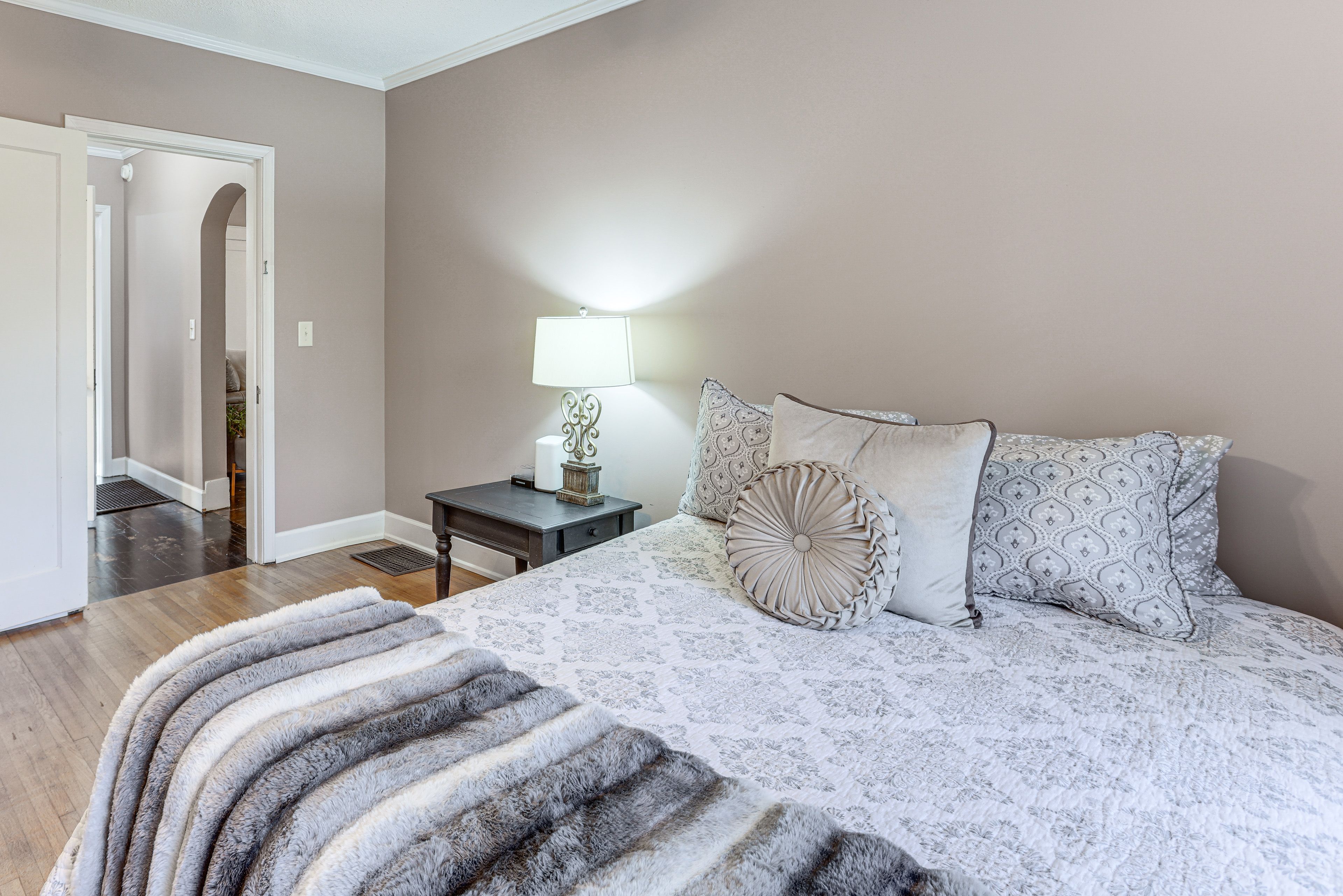 Bedroom 3 | Queen Bed | Washer/Dryer