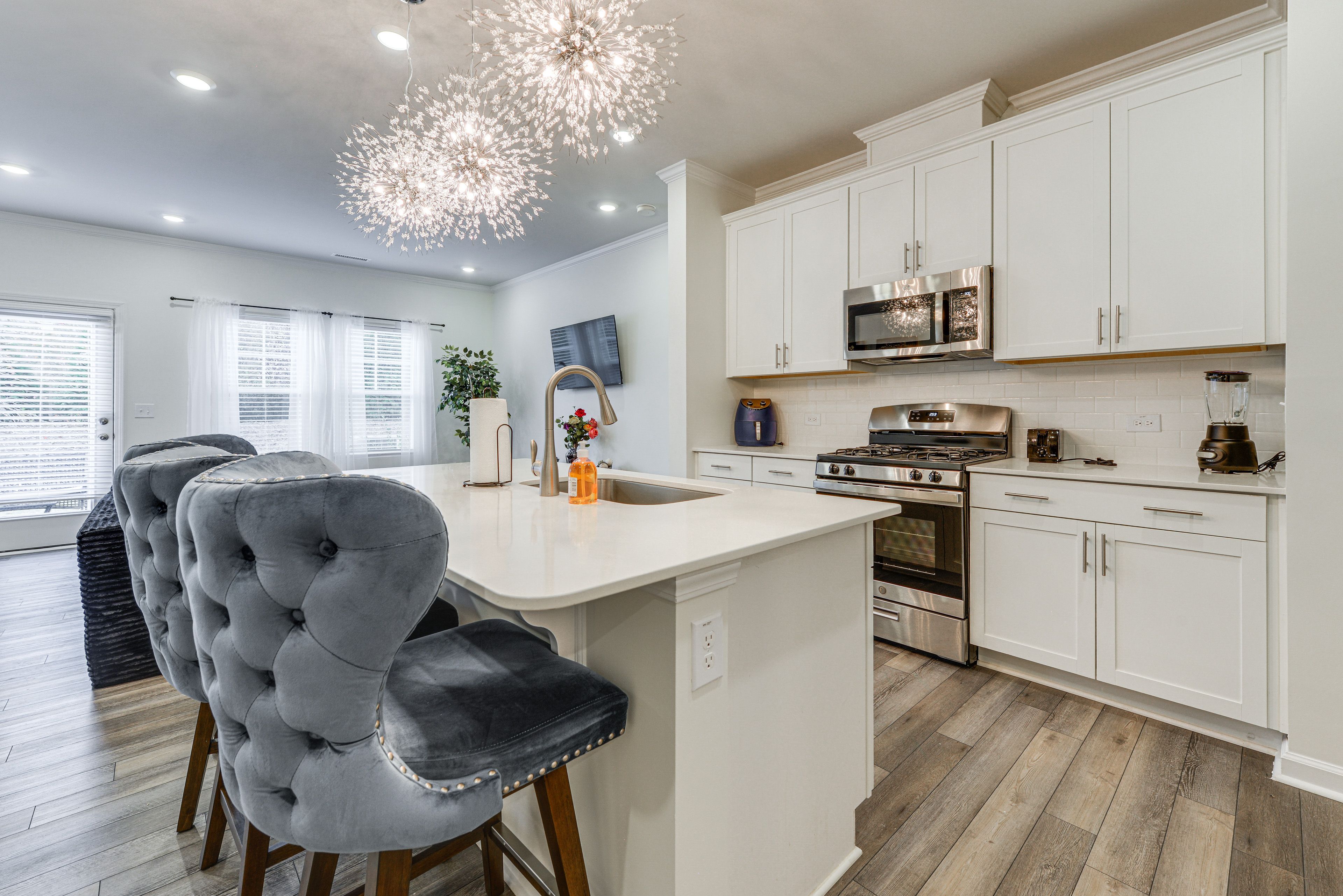 Kitchen | 1st Floor | Air Fryer