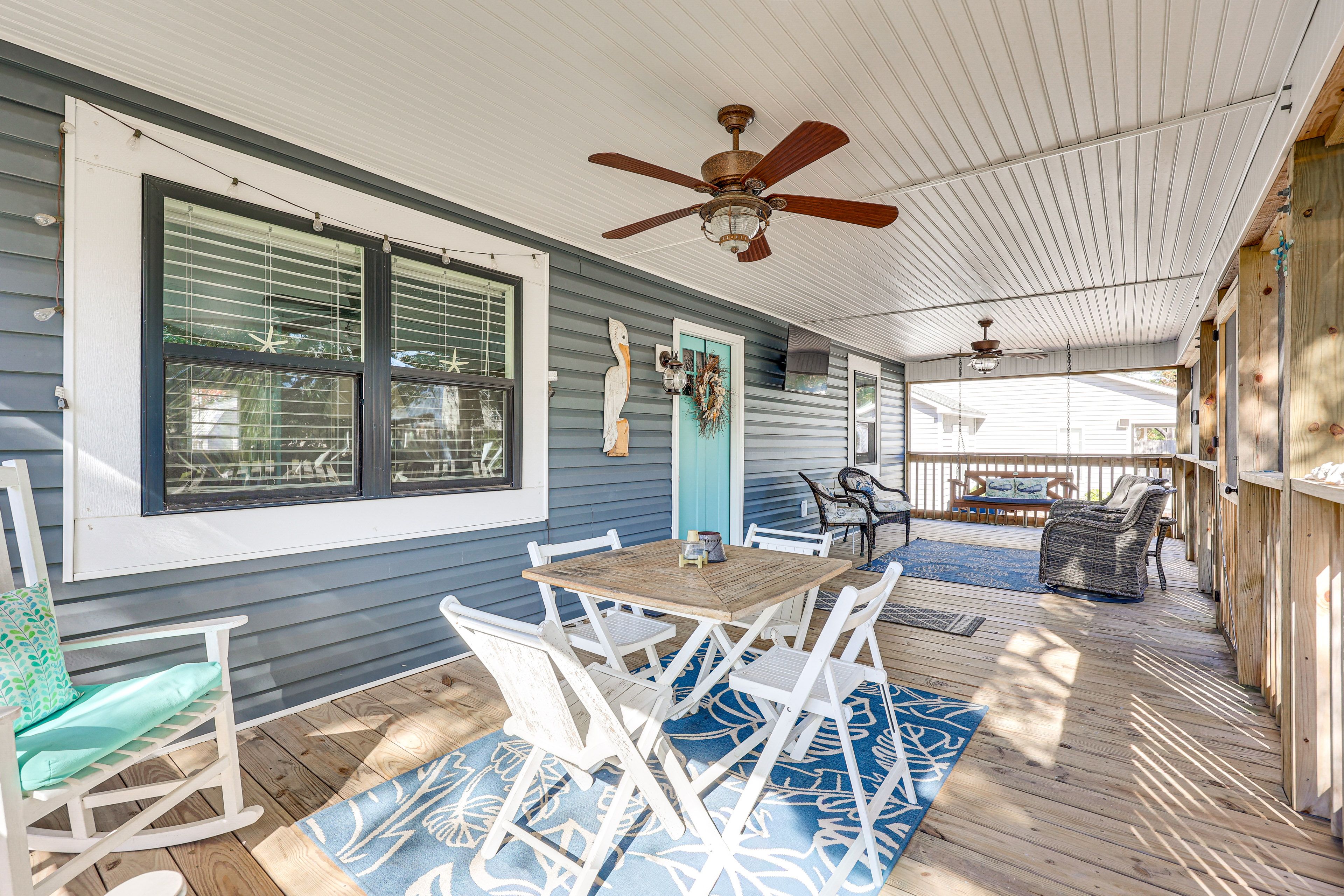 Oak Island Vacation Rental | 2BR | 1.5BA | 984 Sq Ft | 5 Steps to Enter