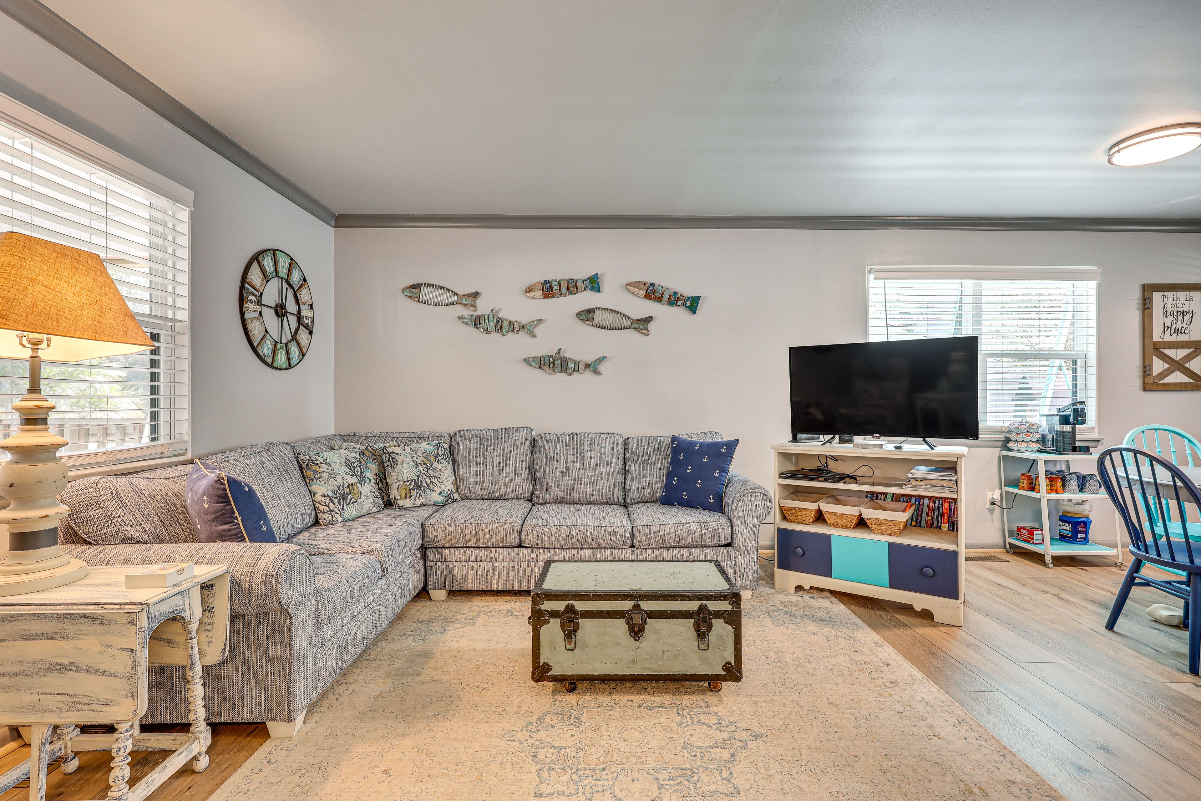 Living Room | Books | Board Games