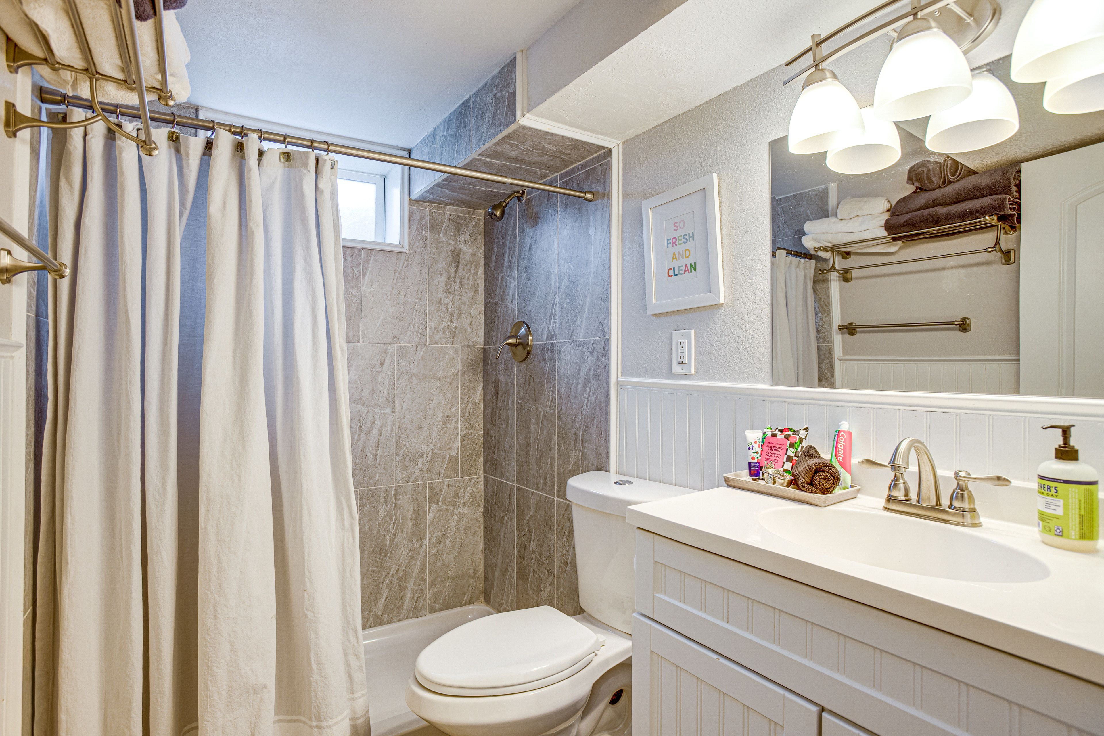 Full Bathroom | Lower Level | Complimentary Toiletries