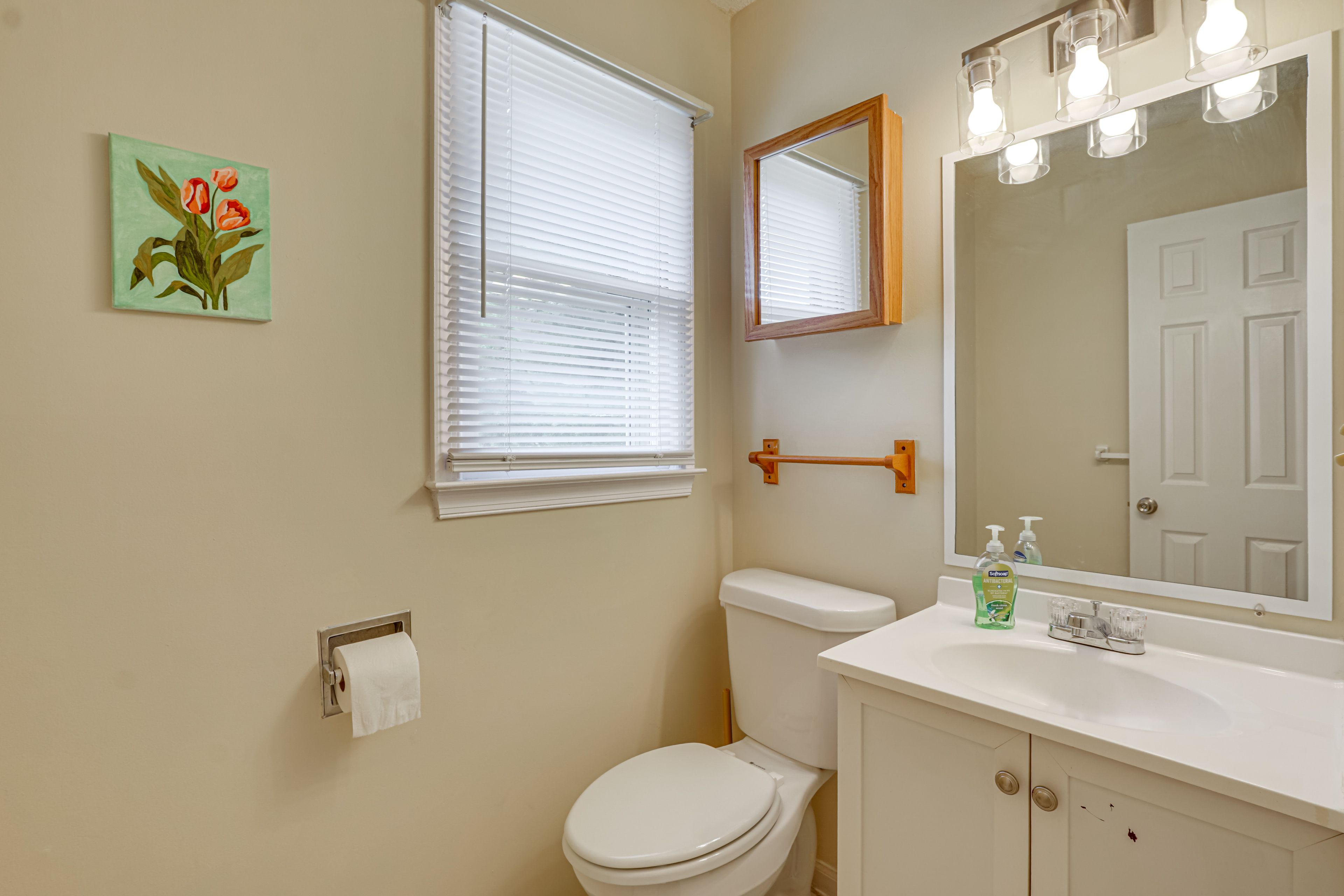 Half Bathroom | 1st Floor