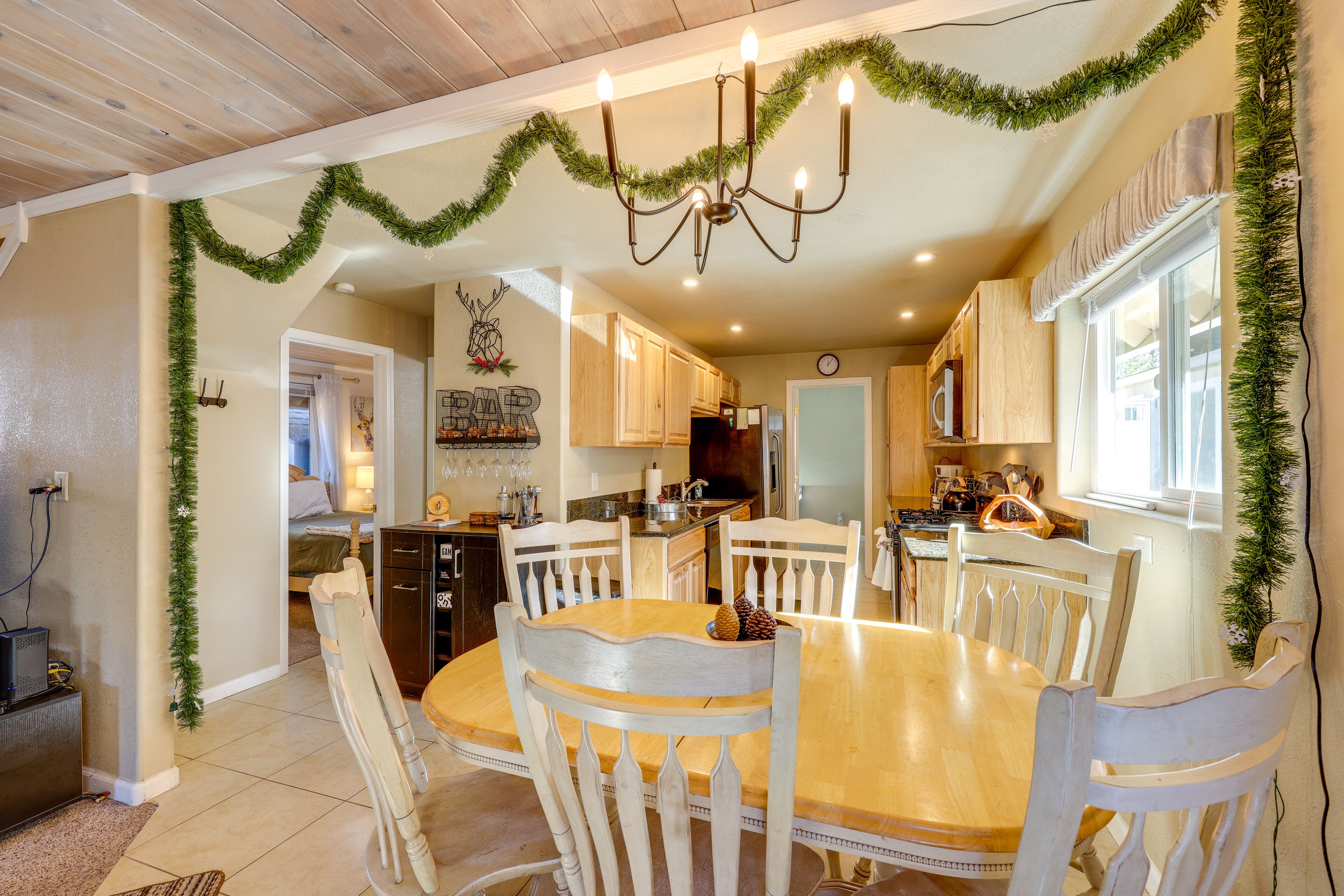 Dining Area | 1st Floor