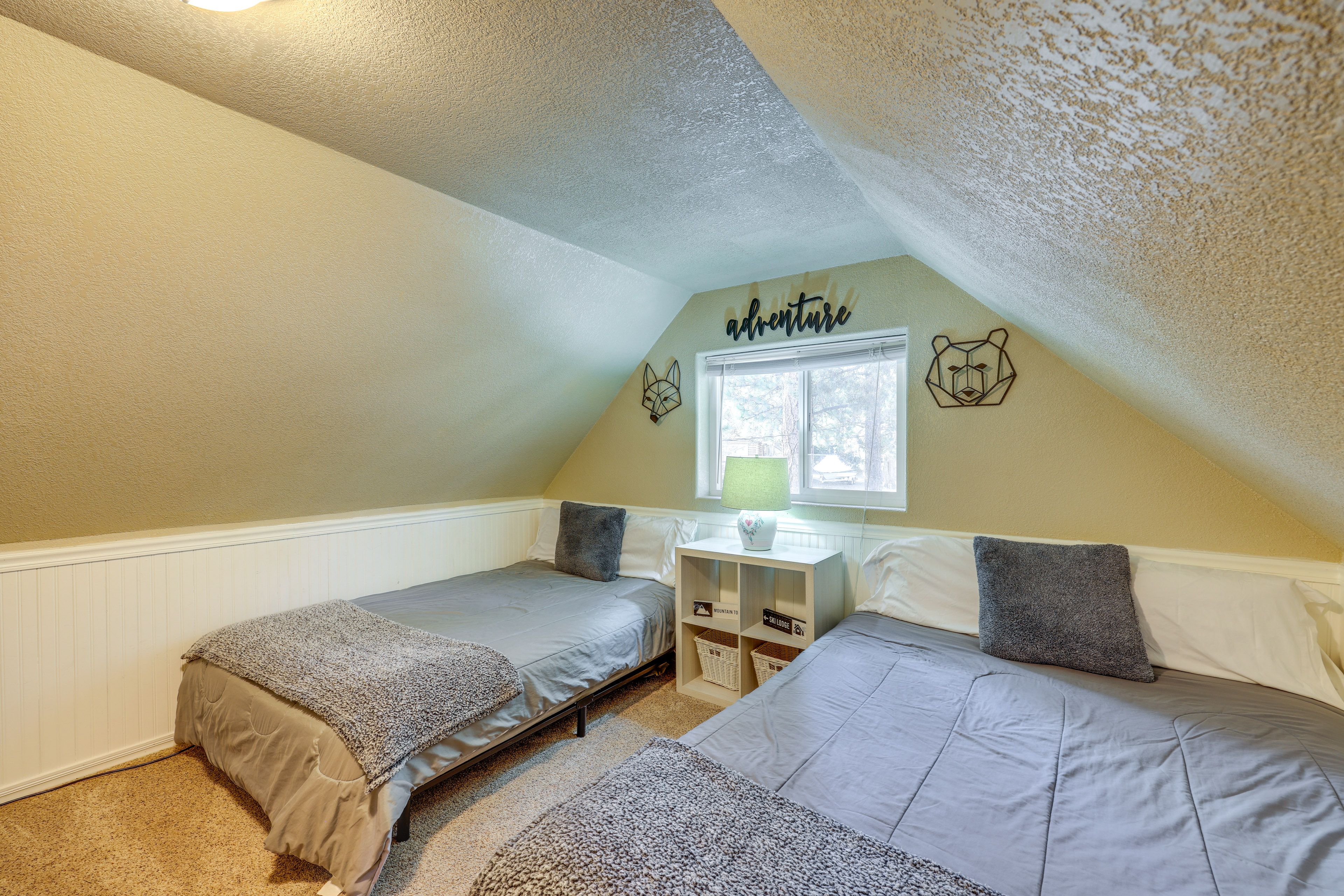 Bedroom 3 | 2nd Floor | Queen Bed | Full Bed