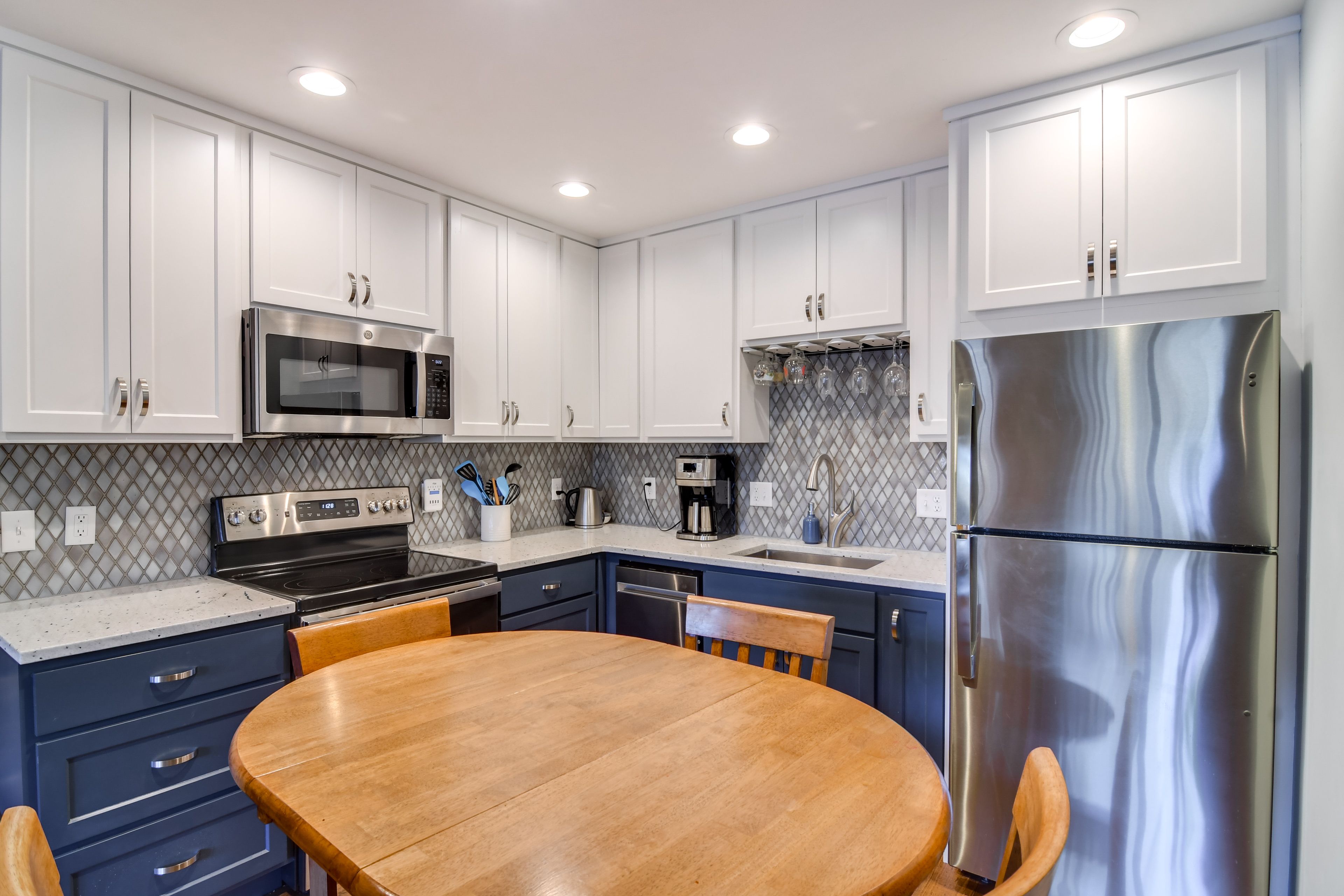 Kitchen | Drip Coffee Maker