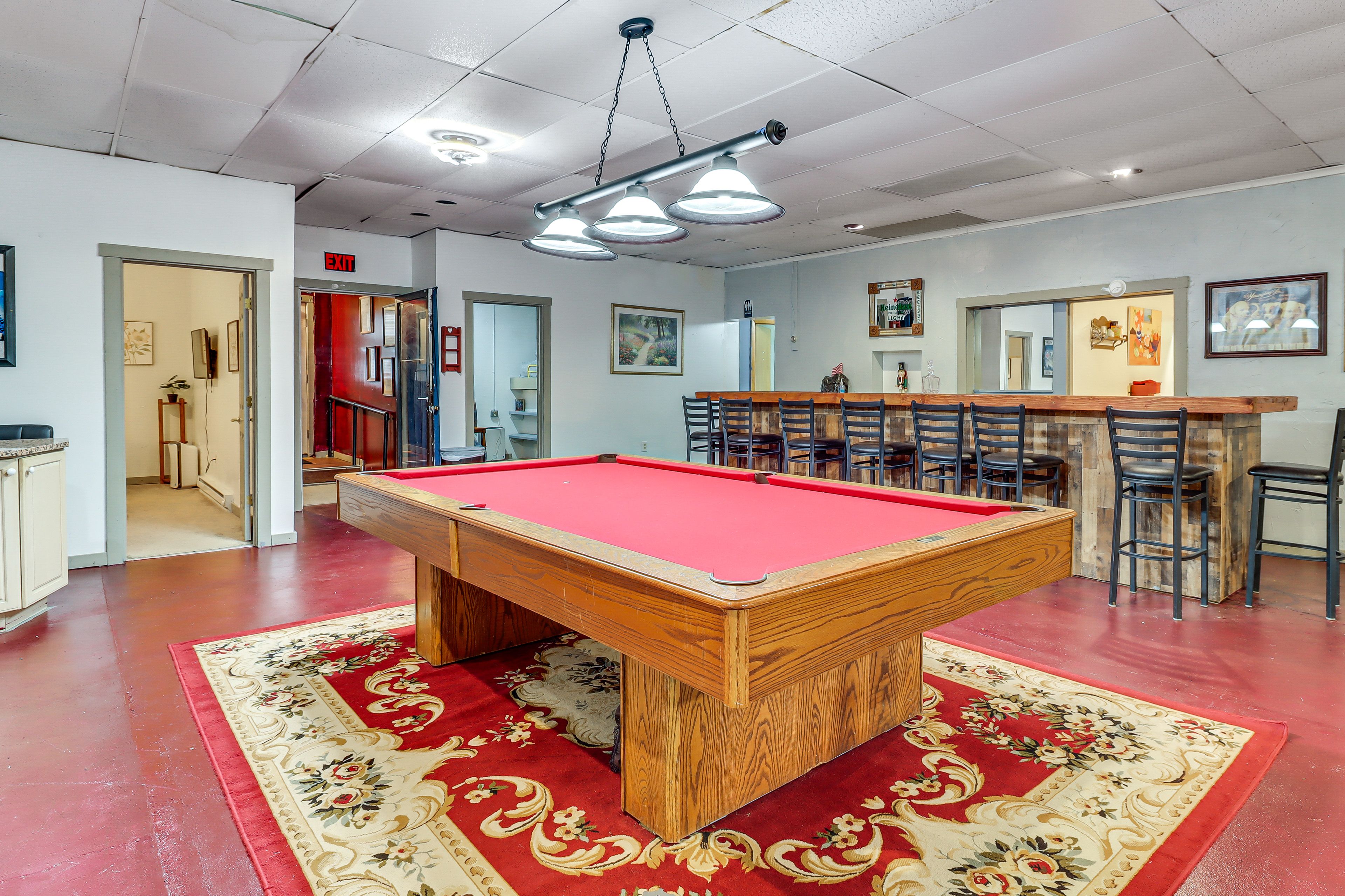 Pool Table | Bar Area | Free WiFi
