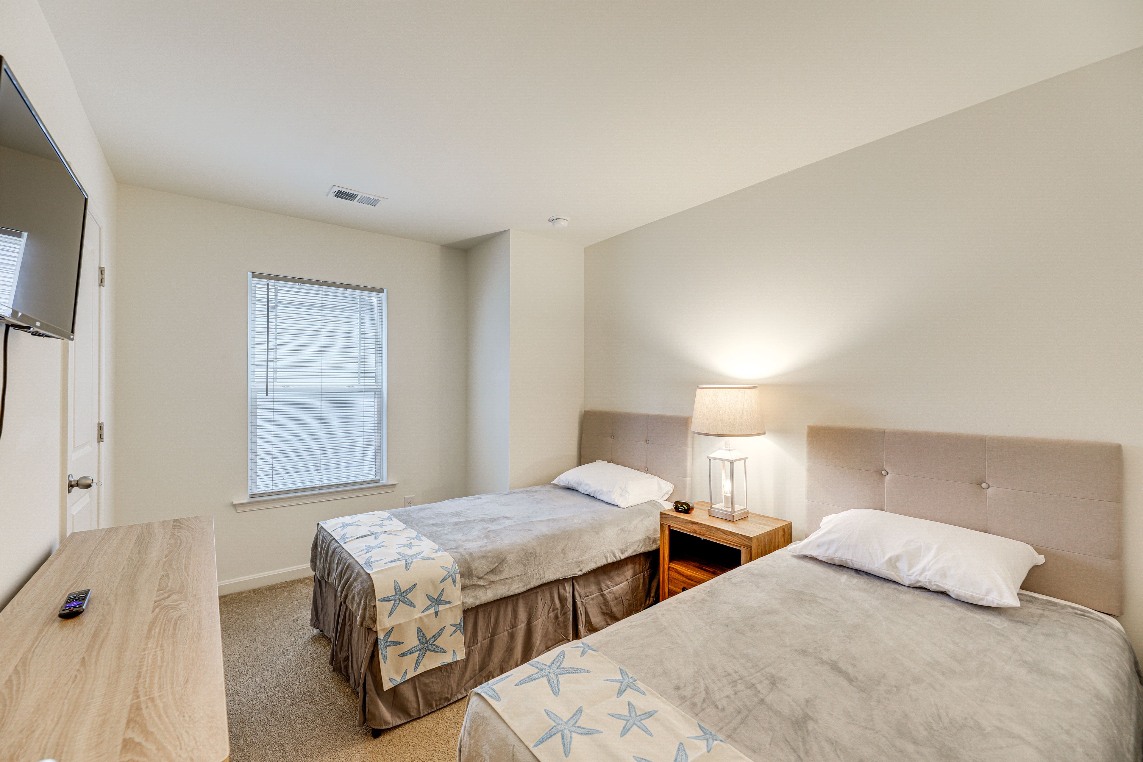 Bedroom 3 | Twin Beds | 2nd Floor