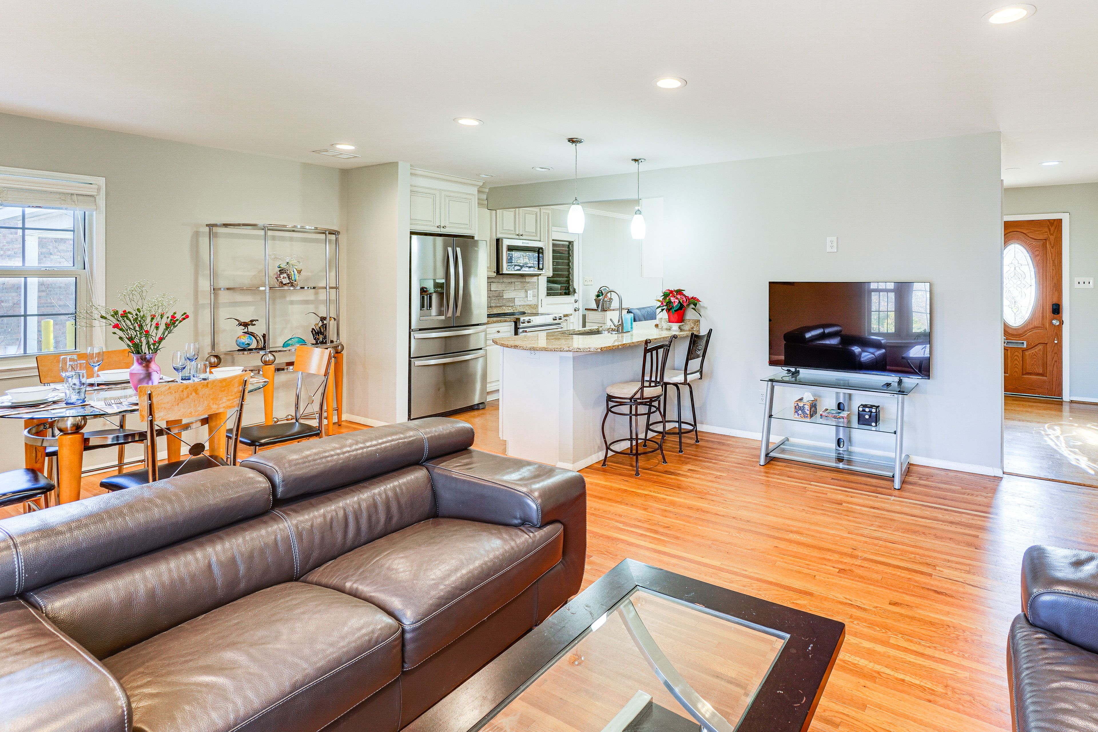 Family Room | Smart TV