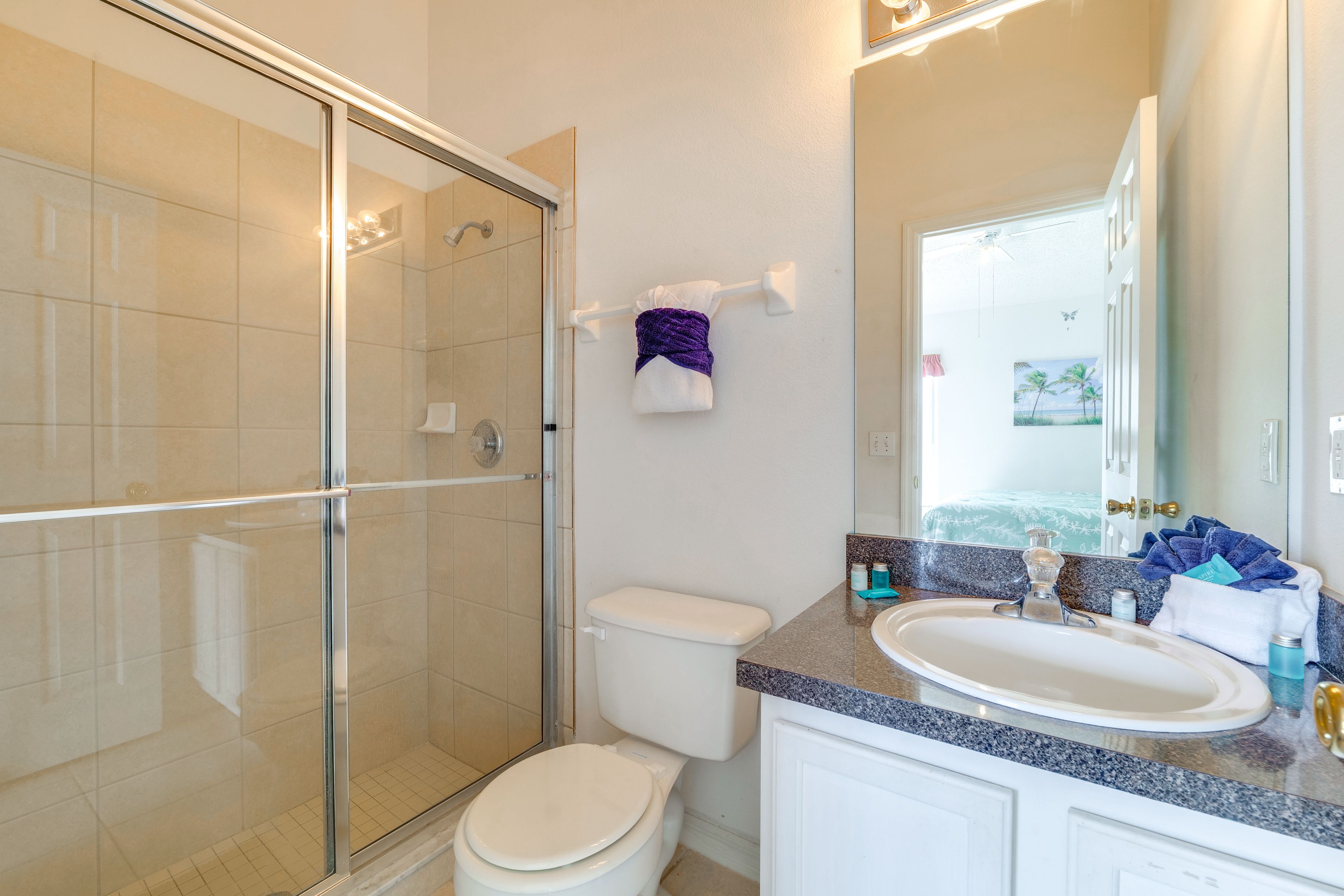 Full Bathroom | Hair Dryer