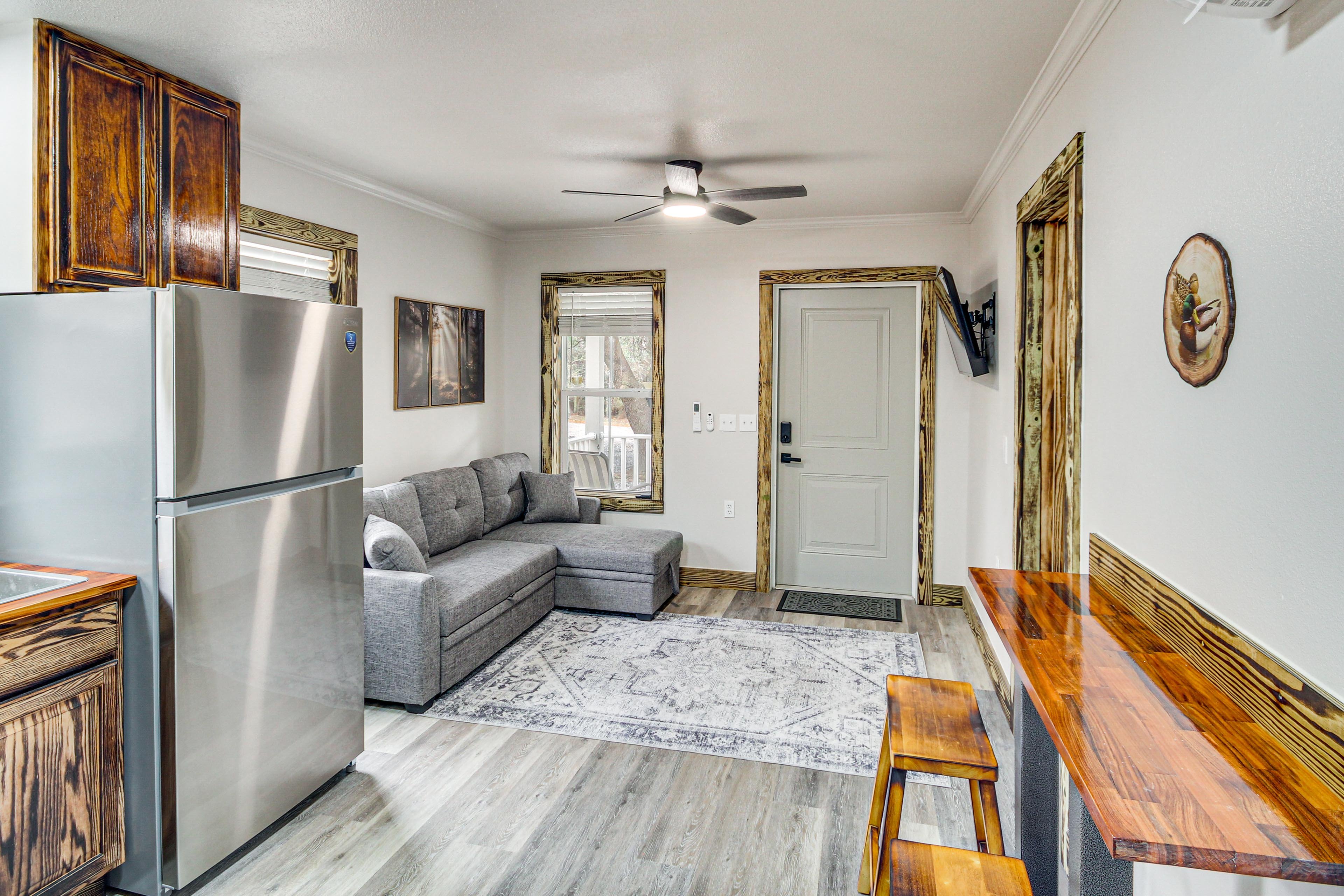 Living Room | Full Sleeper Sofa