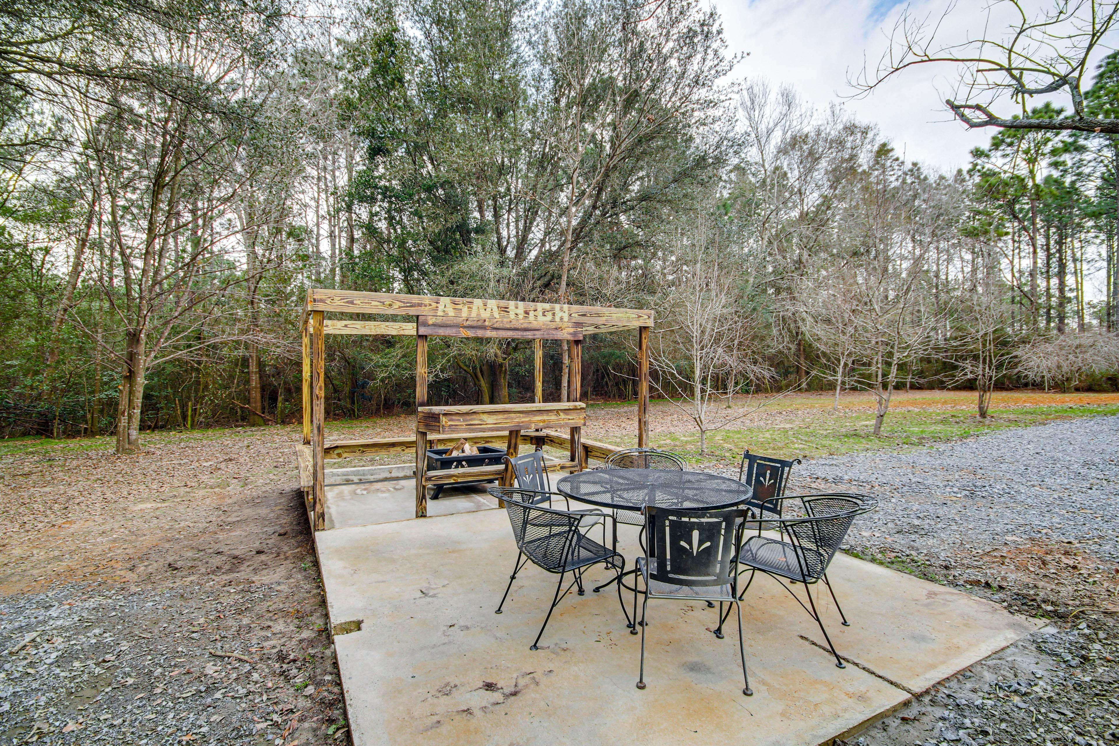 Shared Fire Pit & Grilling Area