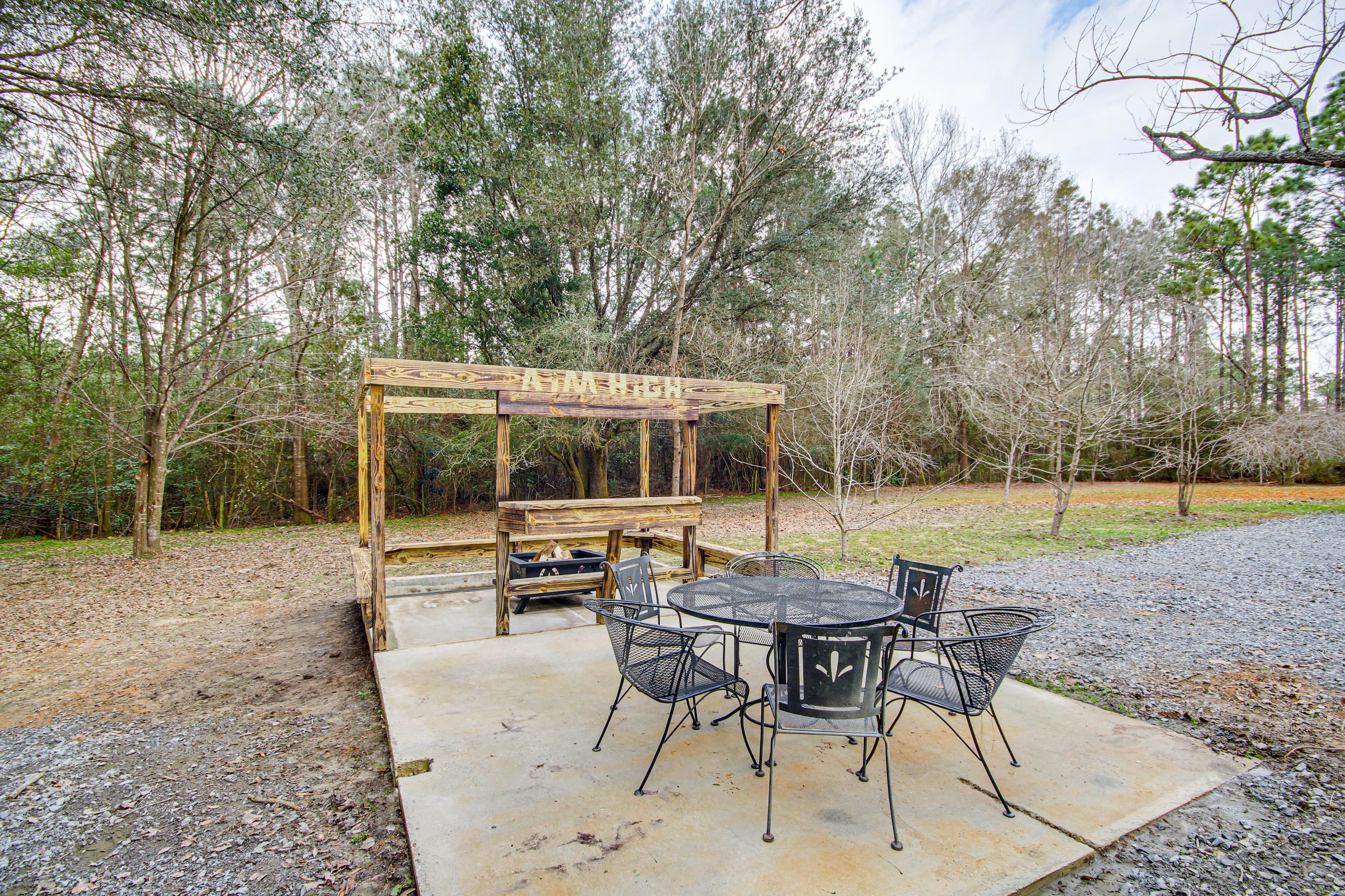 Shared Fire Pit & Grilling Area