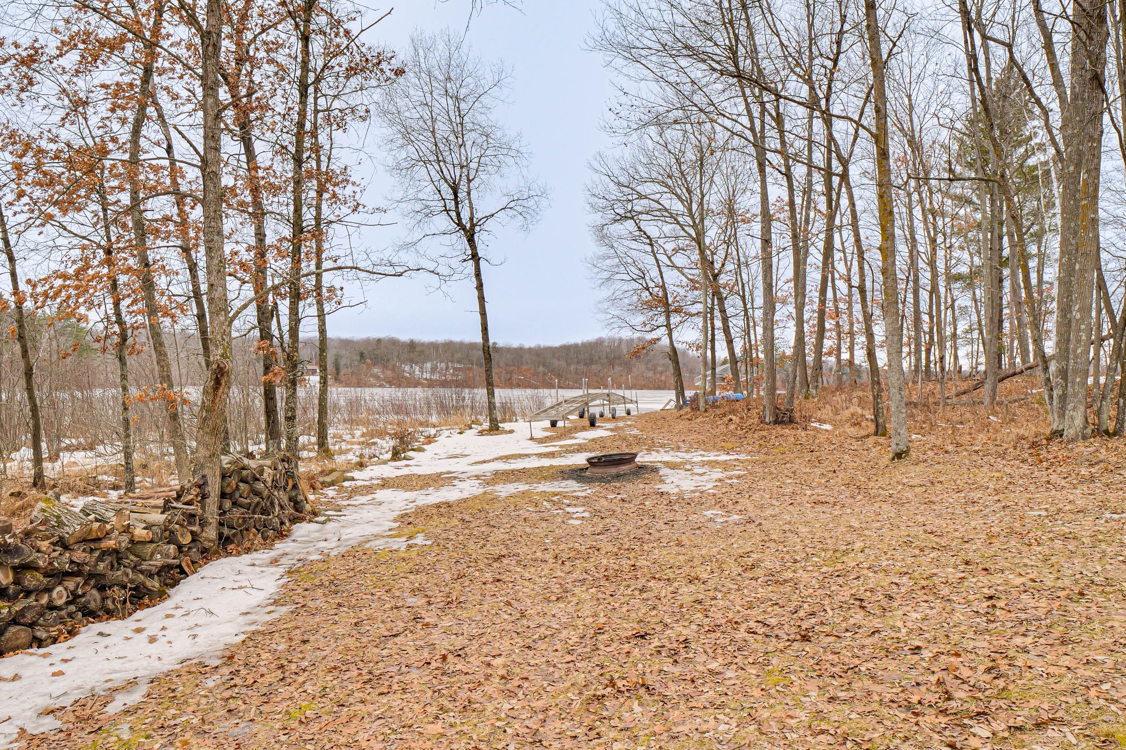 Large Open Yard | Private Boat Dock