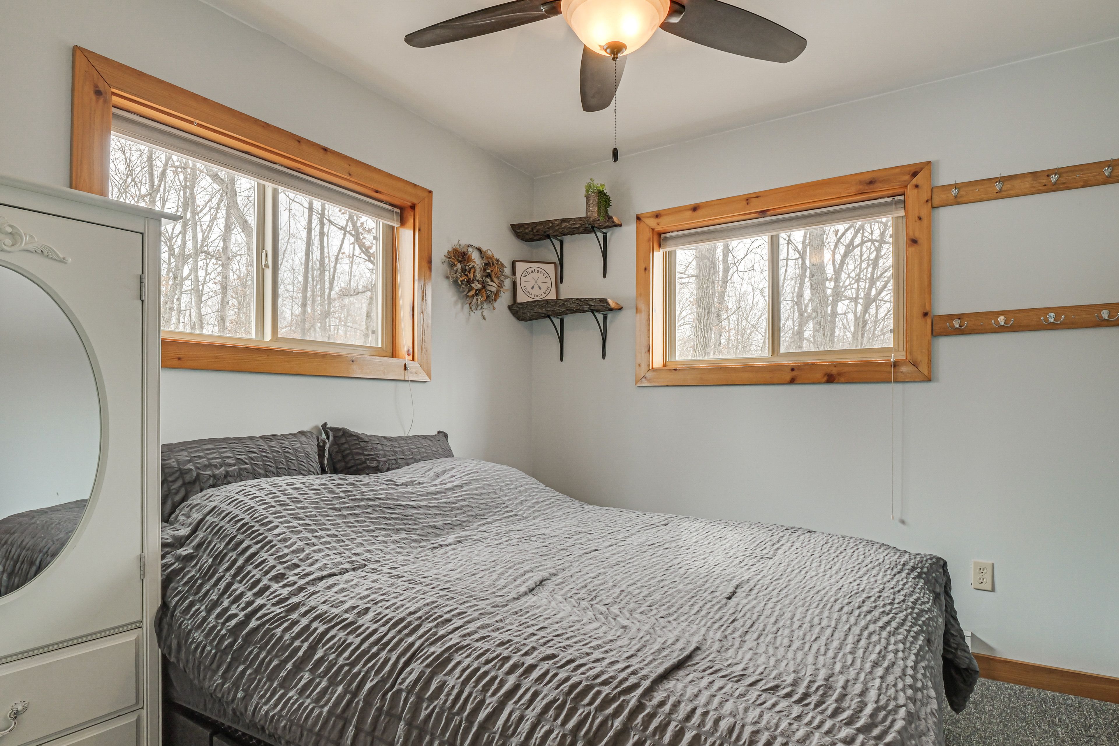 Bedroom 1 | Queen Bed | 1st Floor