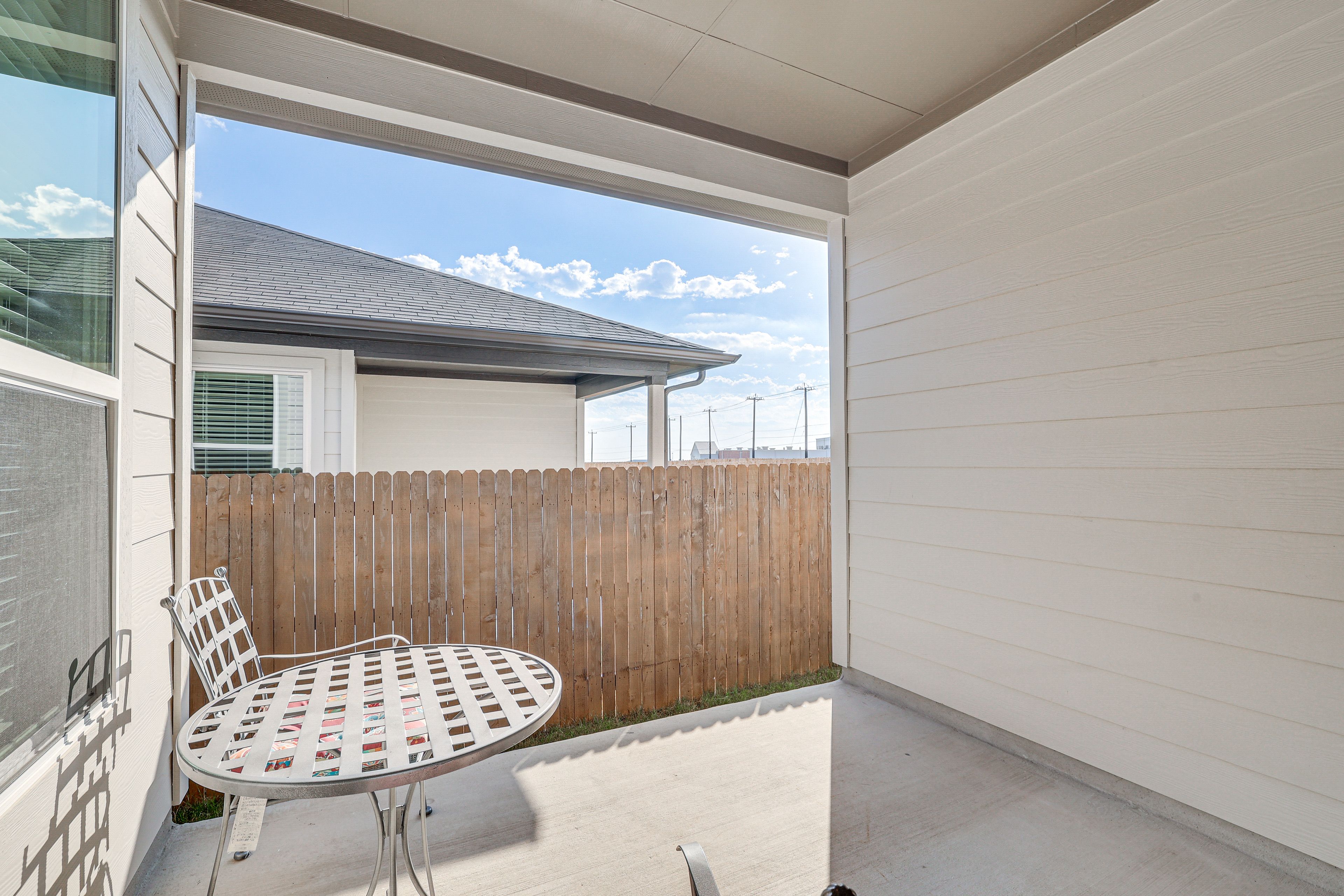 Patio | Outdoor Dining Area