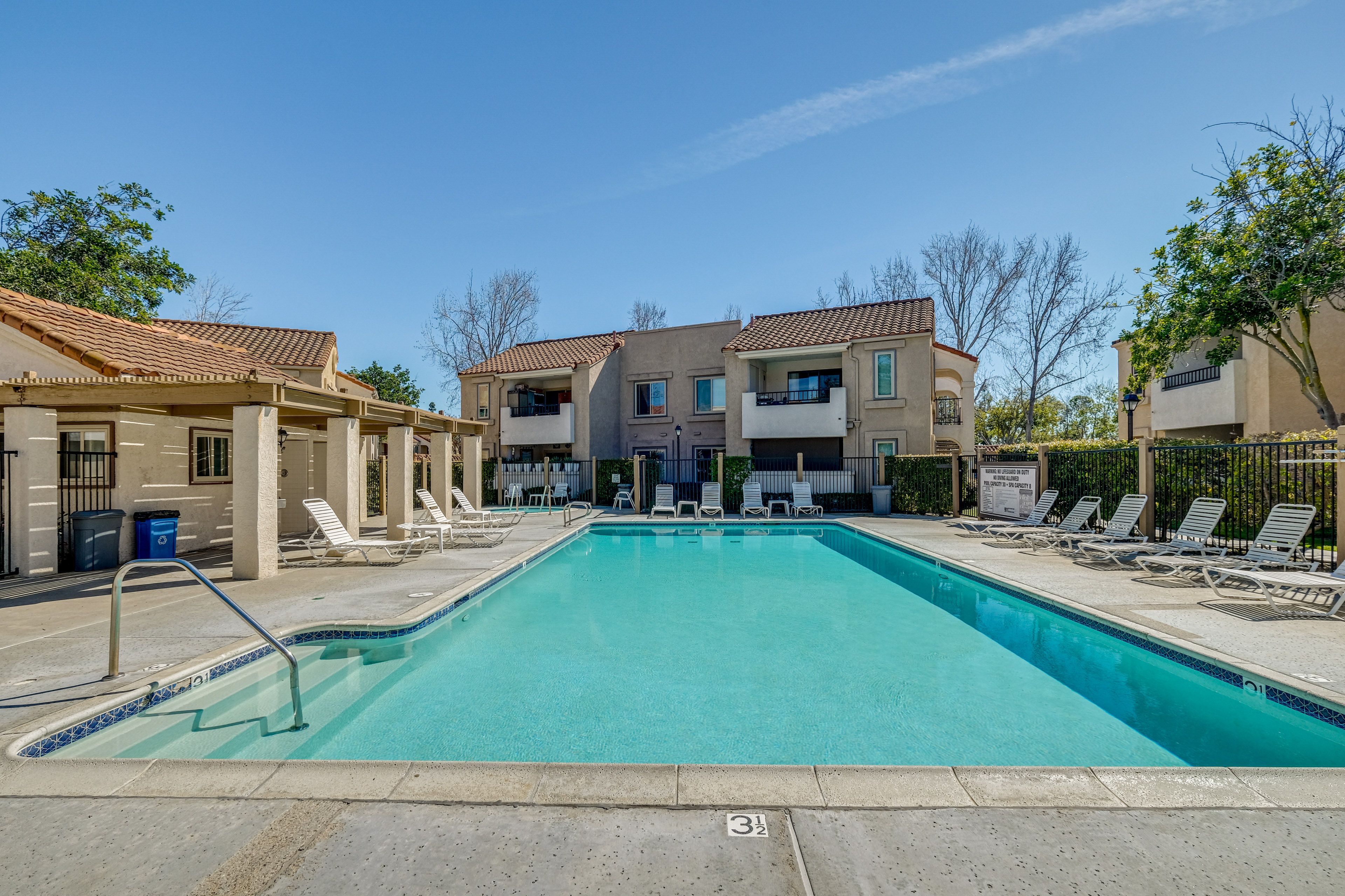 High Ridge | Community Amenities | Pool & Hot Tub