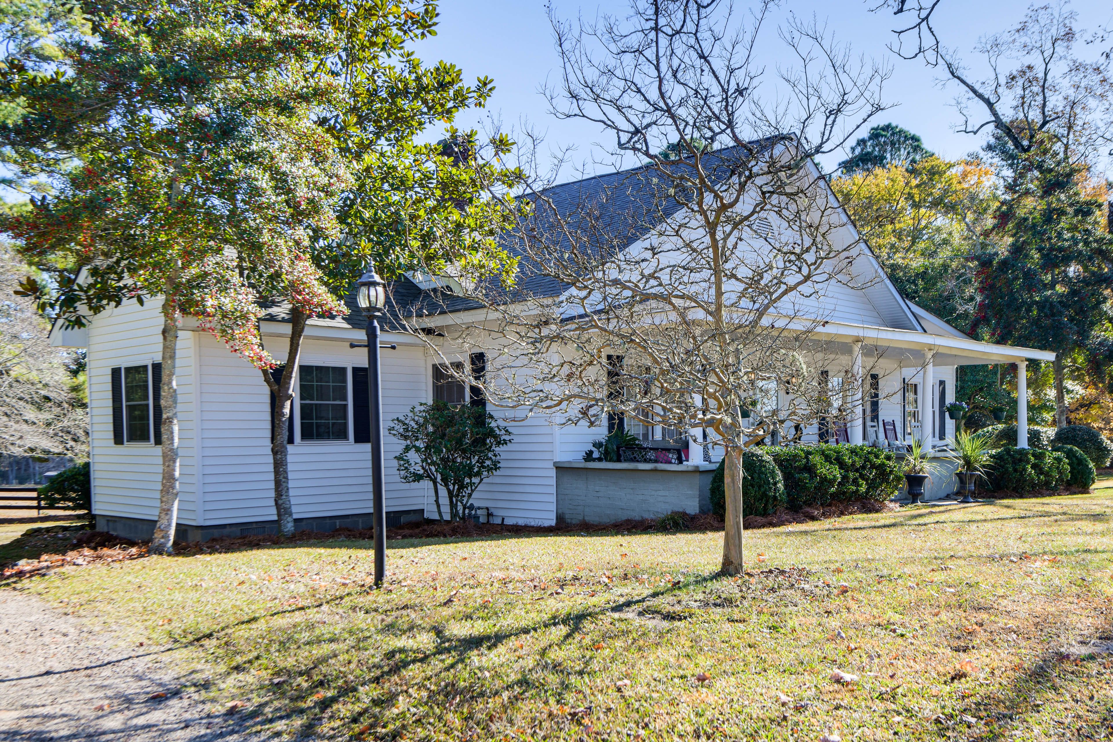 Parking | Driveway (3 Vehicles)