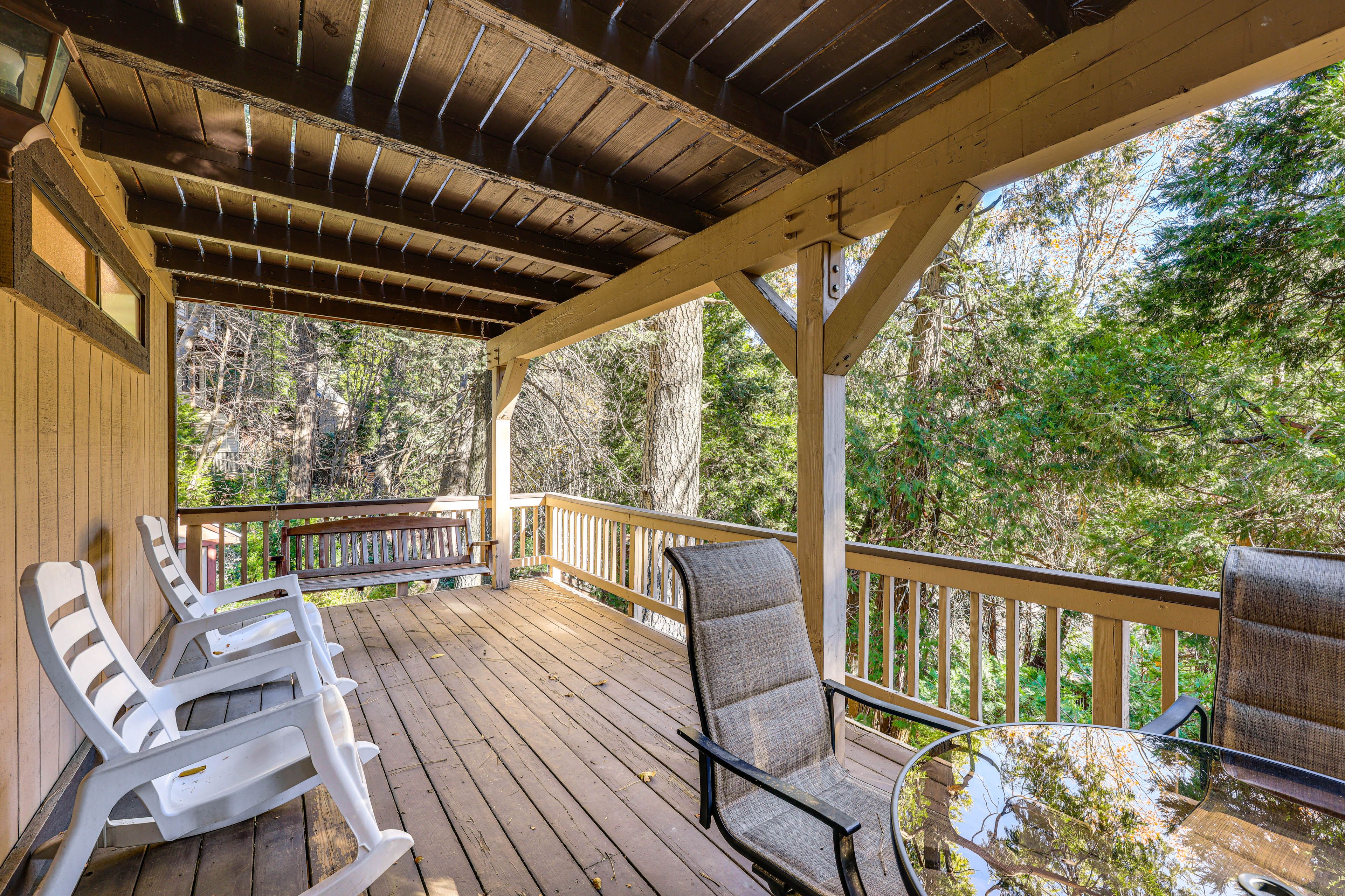 Covered Deck | Forest Views