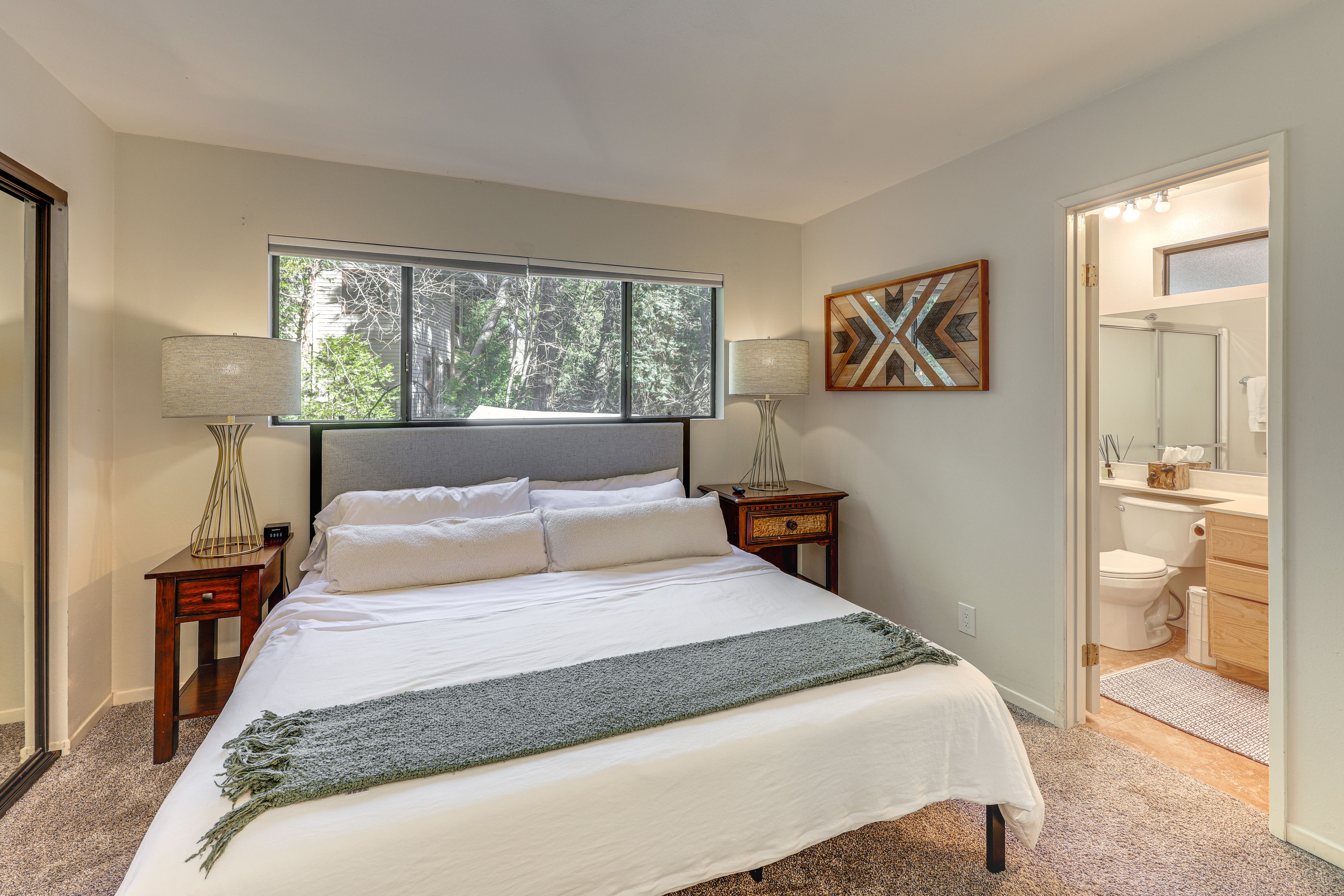 Bedroom 1 | King Bed | Linens Provided | Main Floor