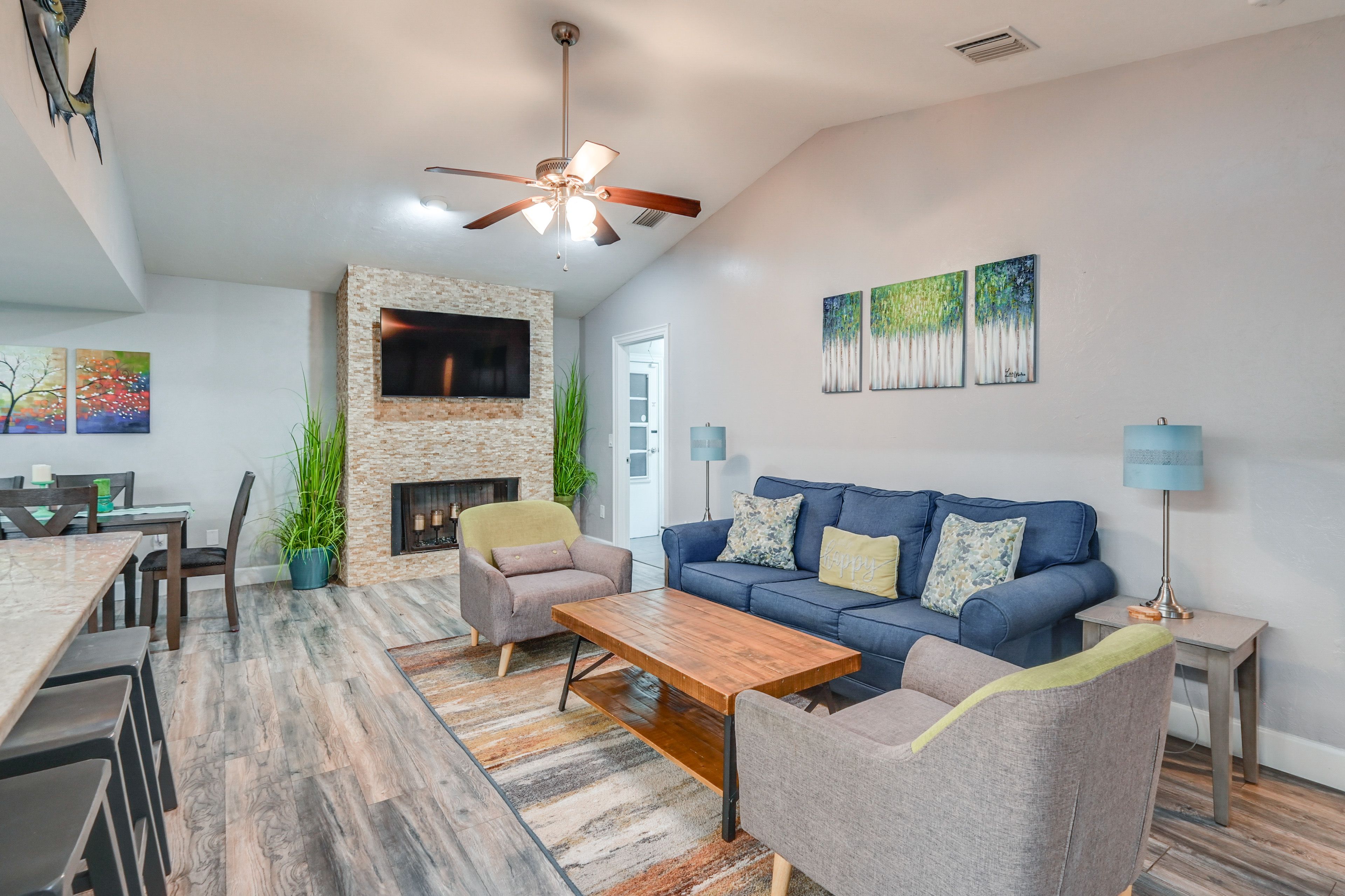 Sitting Area | TV w/ Streaming | Decorative Fireplace