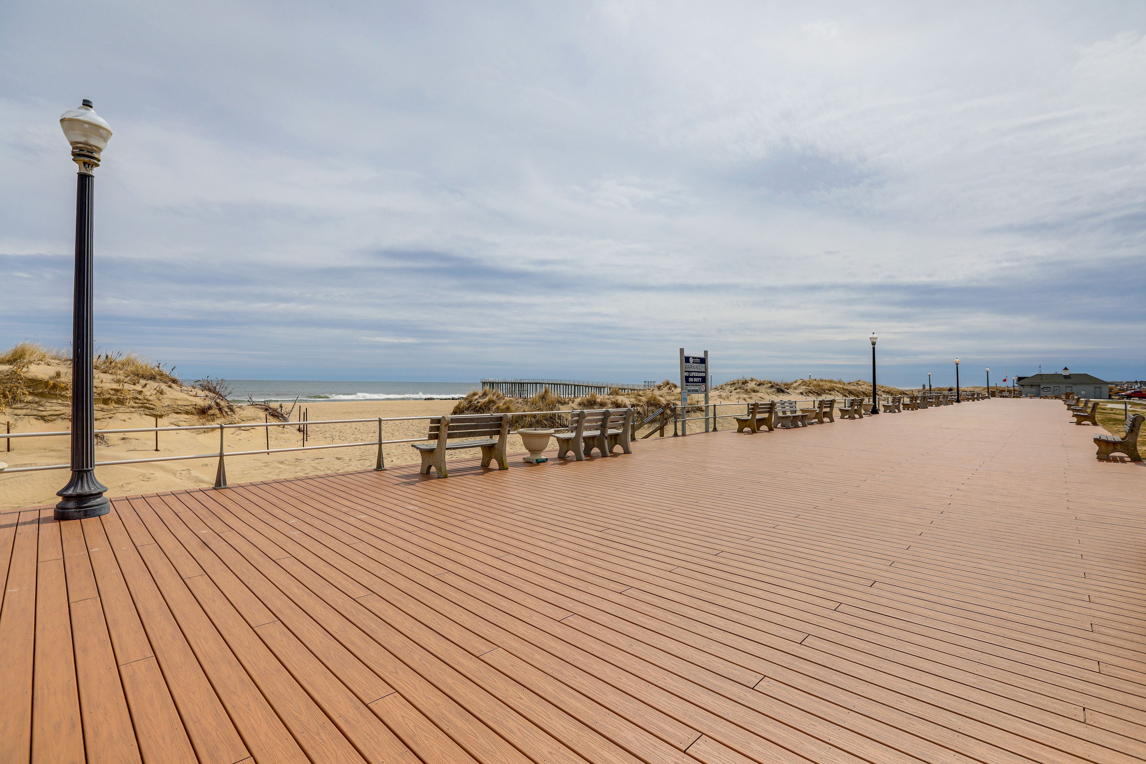 Walk to Beach & Boardwalk